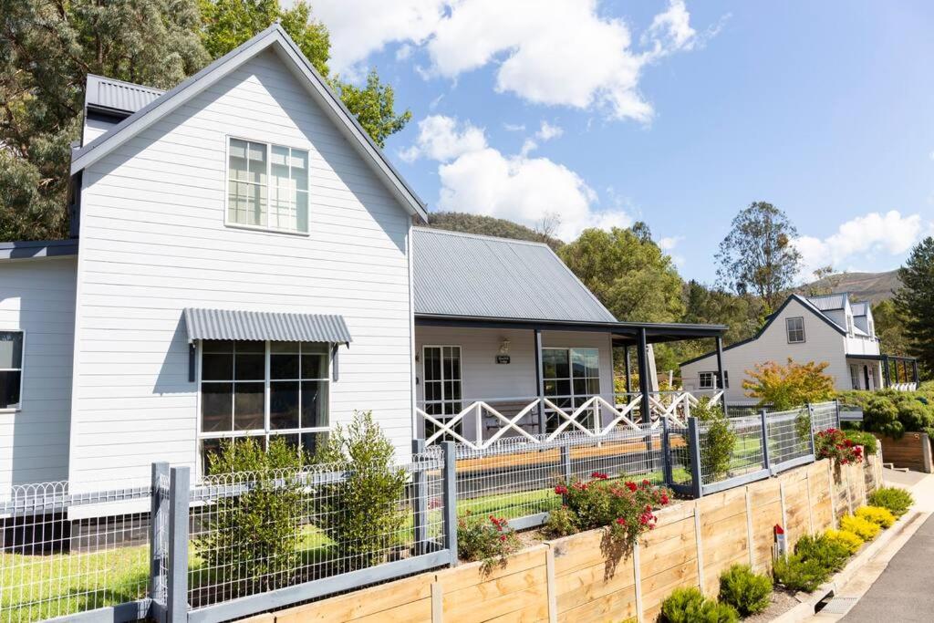 BlueMill Lodge