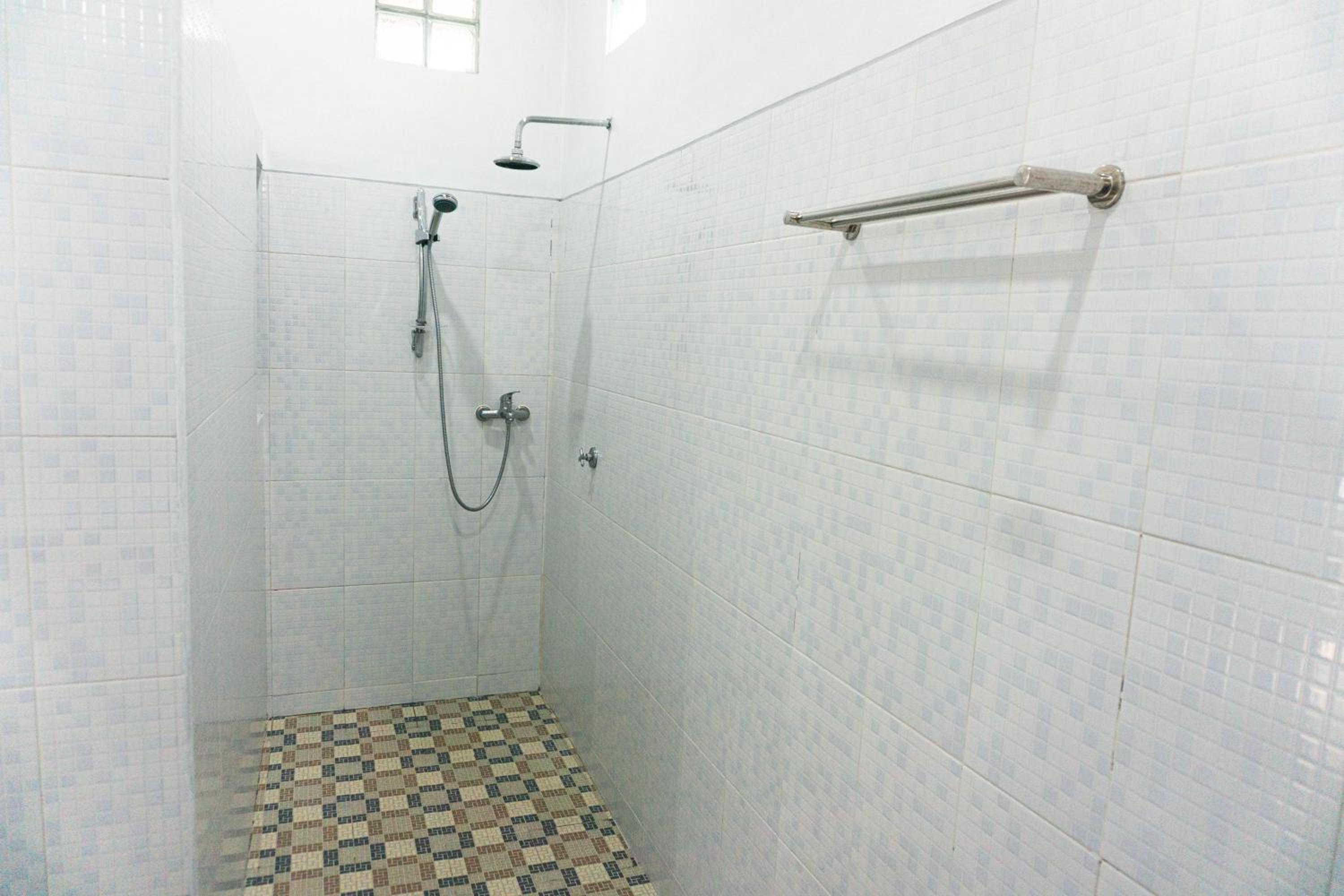 Srinadi Guest House Lovina view 5