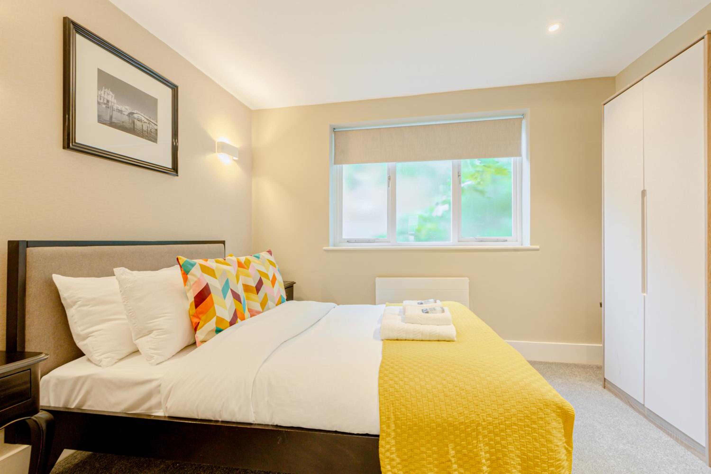 Fantastic Multilevel 3BR, Vibrant Angel, 5min Tube