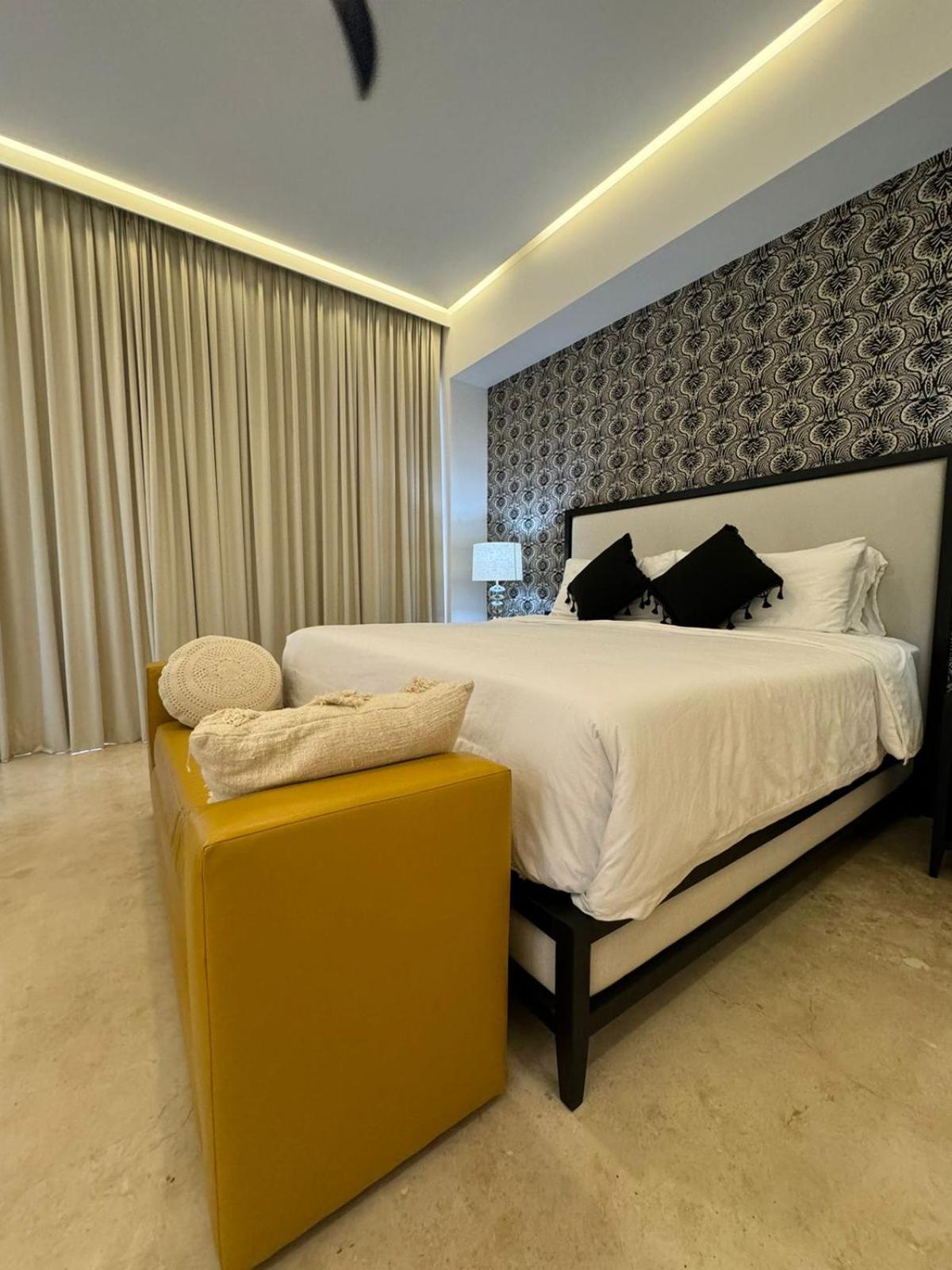Perla Mia view 2
