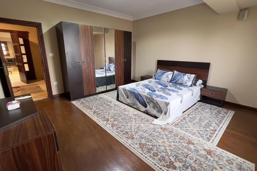 Zamalek Luxuriou Apt