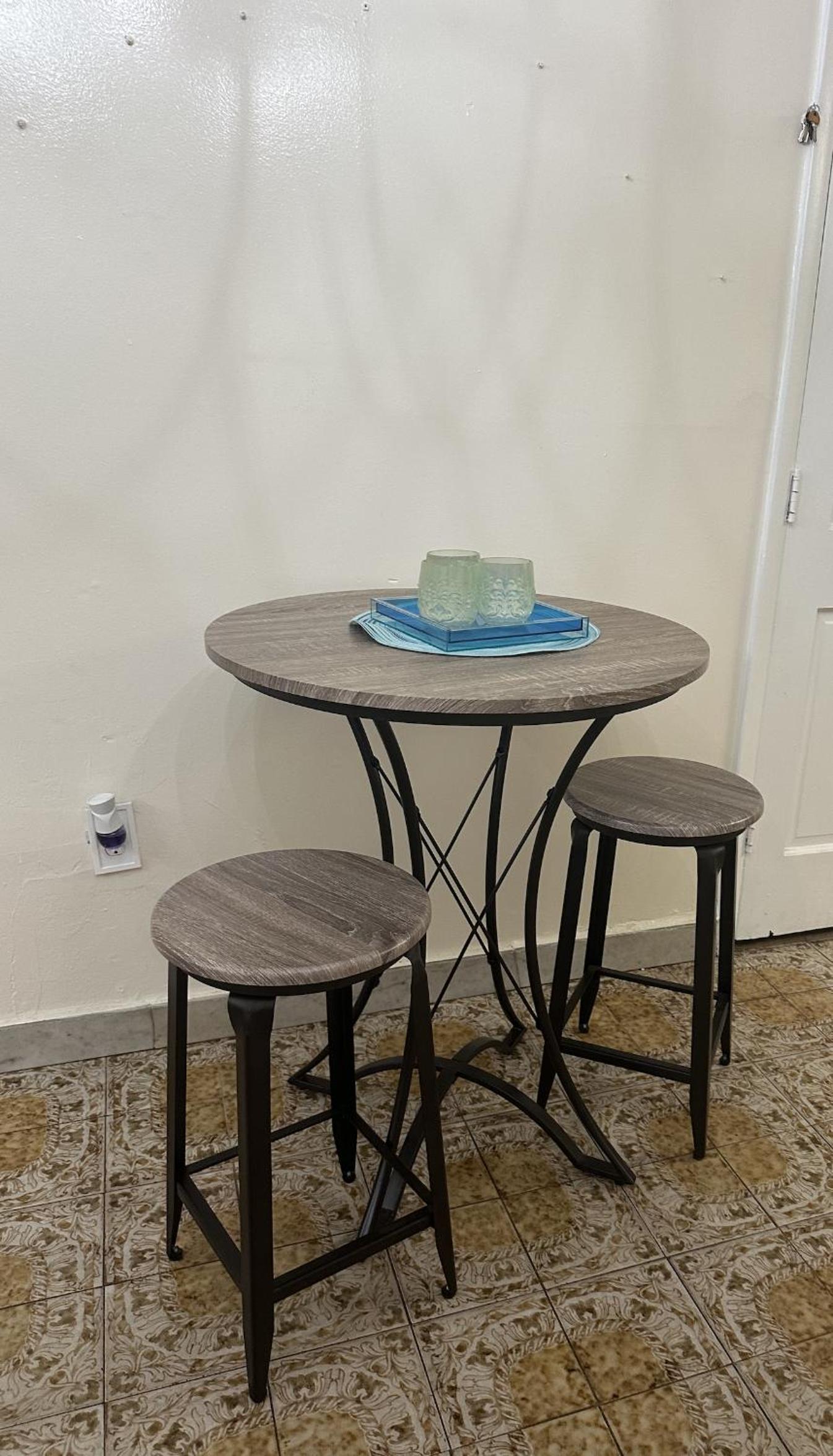 Tiny house WiFi and parking