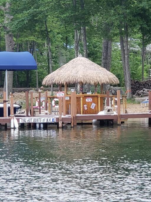 Lakefront Cottage on Beautiful Lake Winnipesaukee