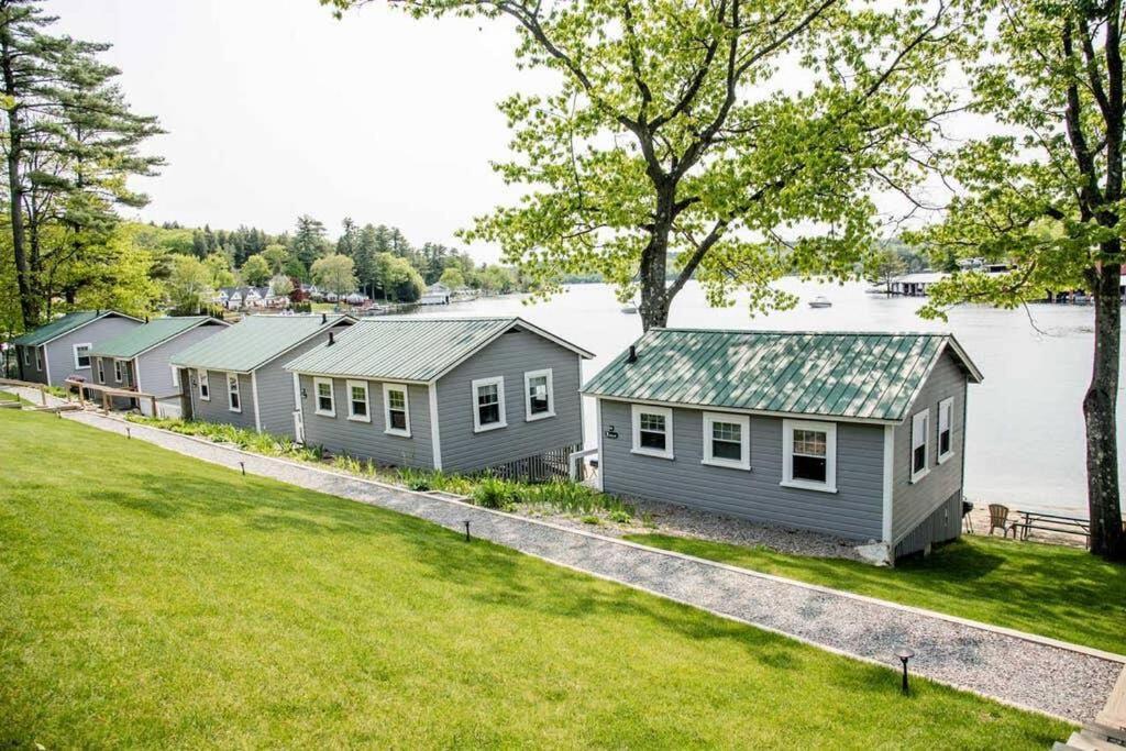 Lakefront Cottage on Beautiful Lake Winnipesaukee