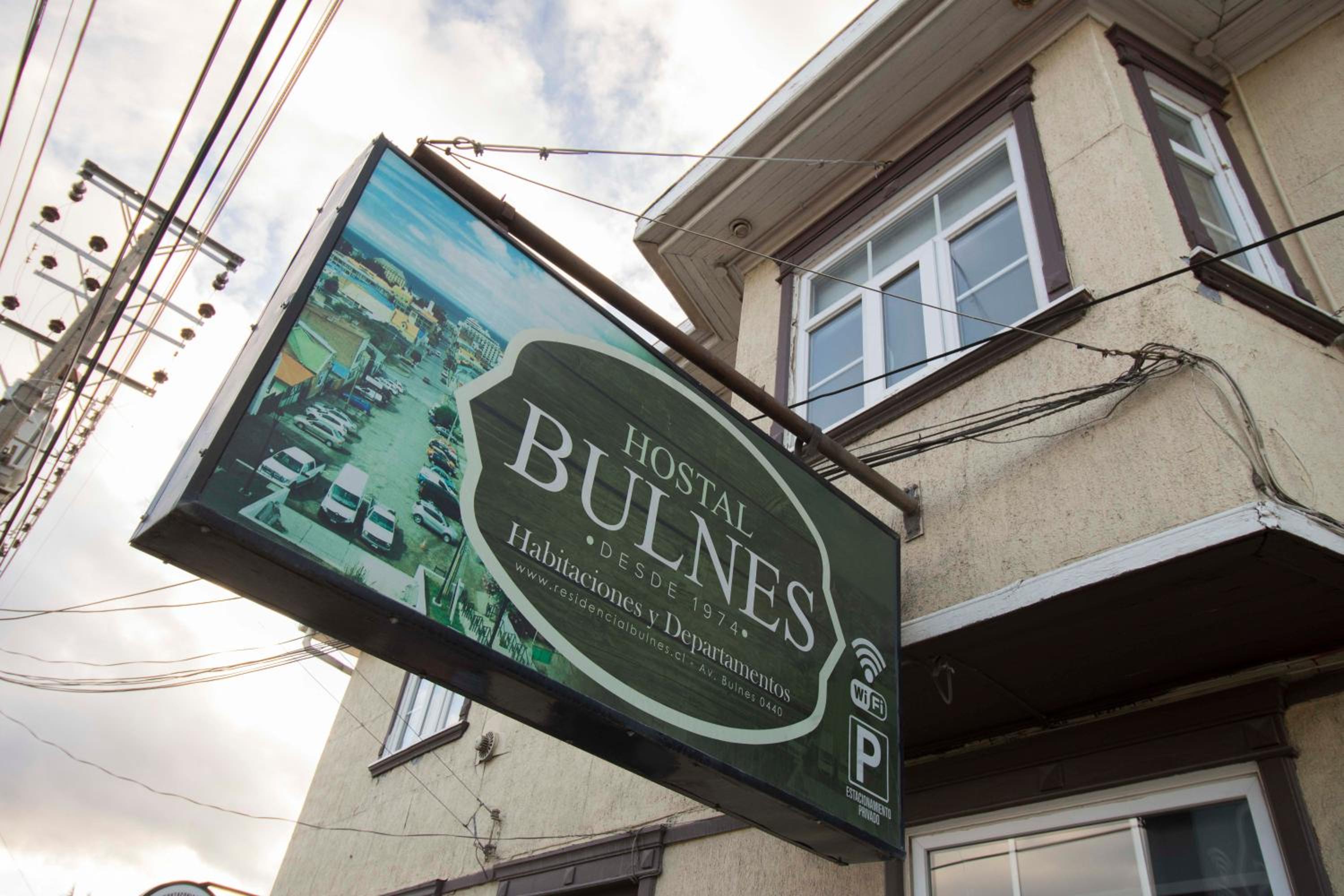 Hostal Bulnes