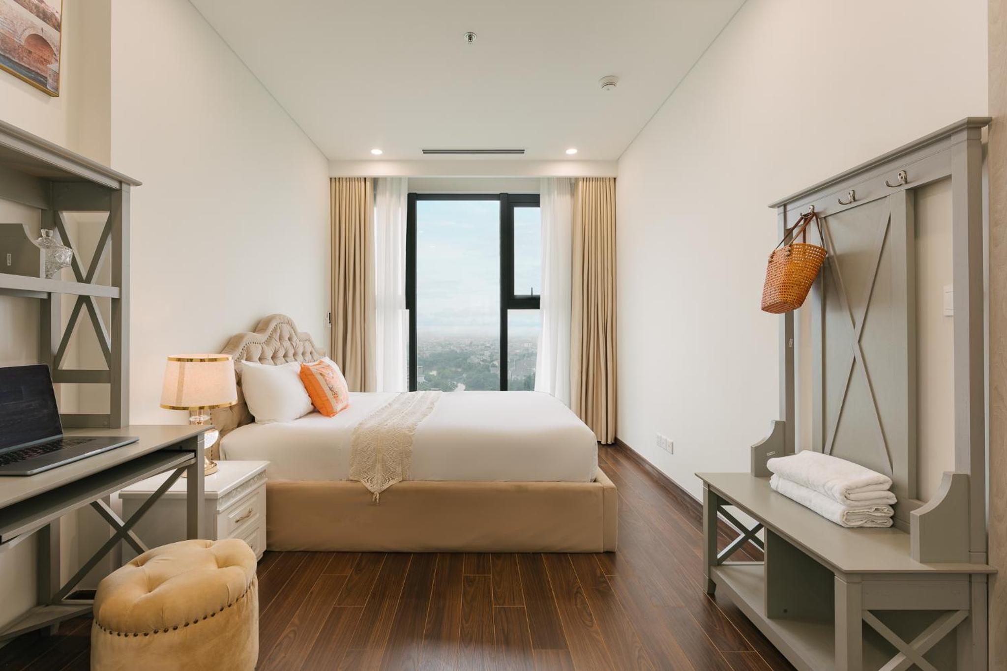 Rosee House - Luxury Residence in Masteri West Heights ,Vinhomes Smart City view 5
