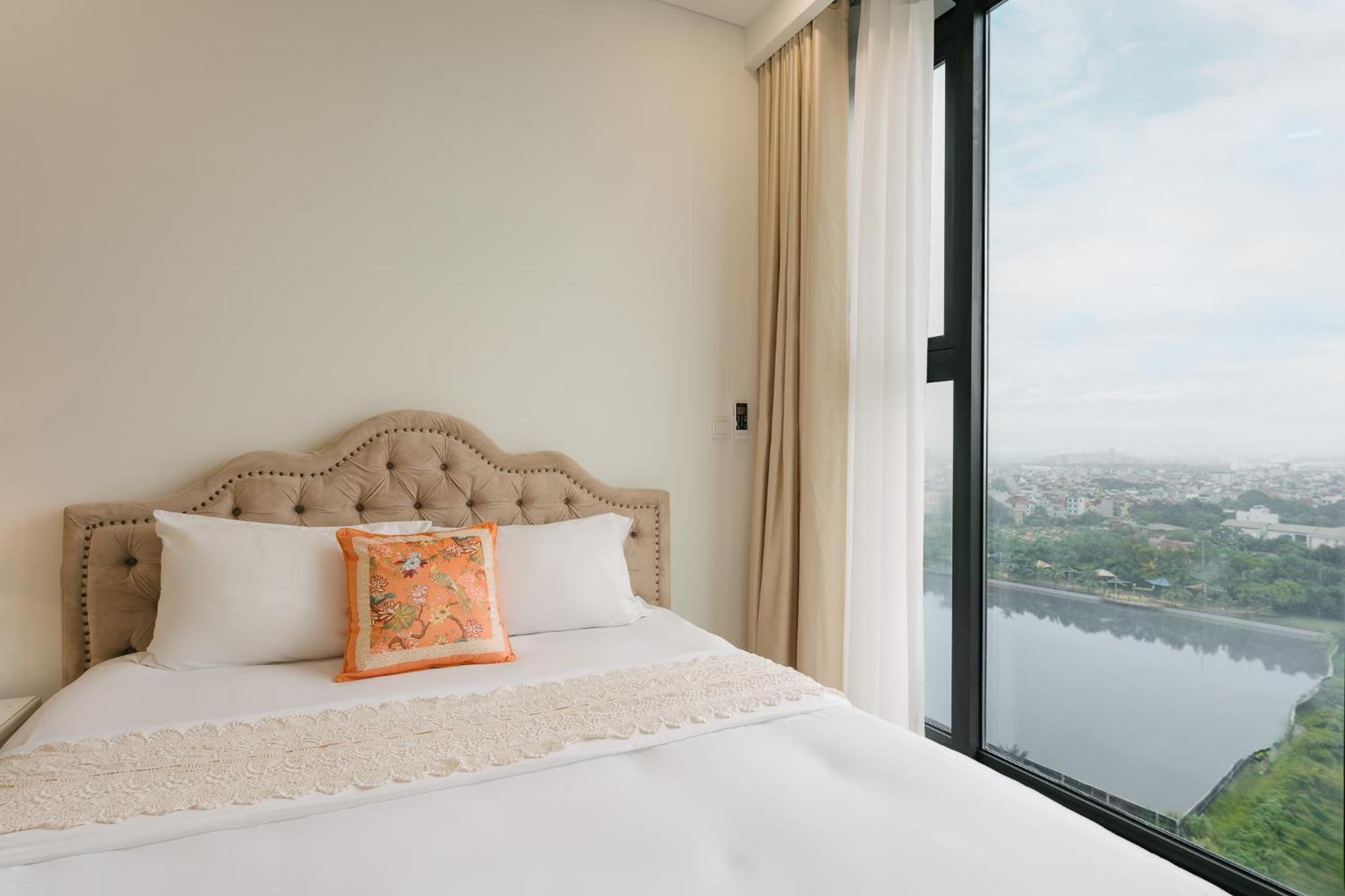 Rosee House - Luxury Residence in Masteri West Heights ,Vinhomes Smart City view 2