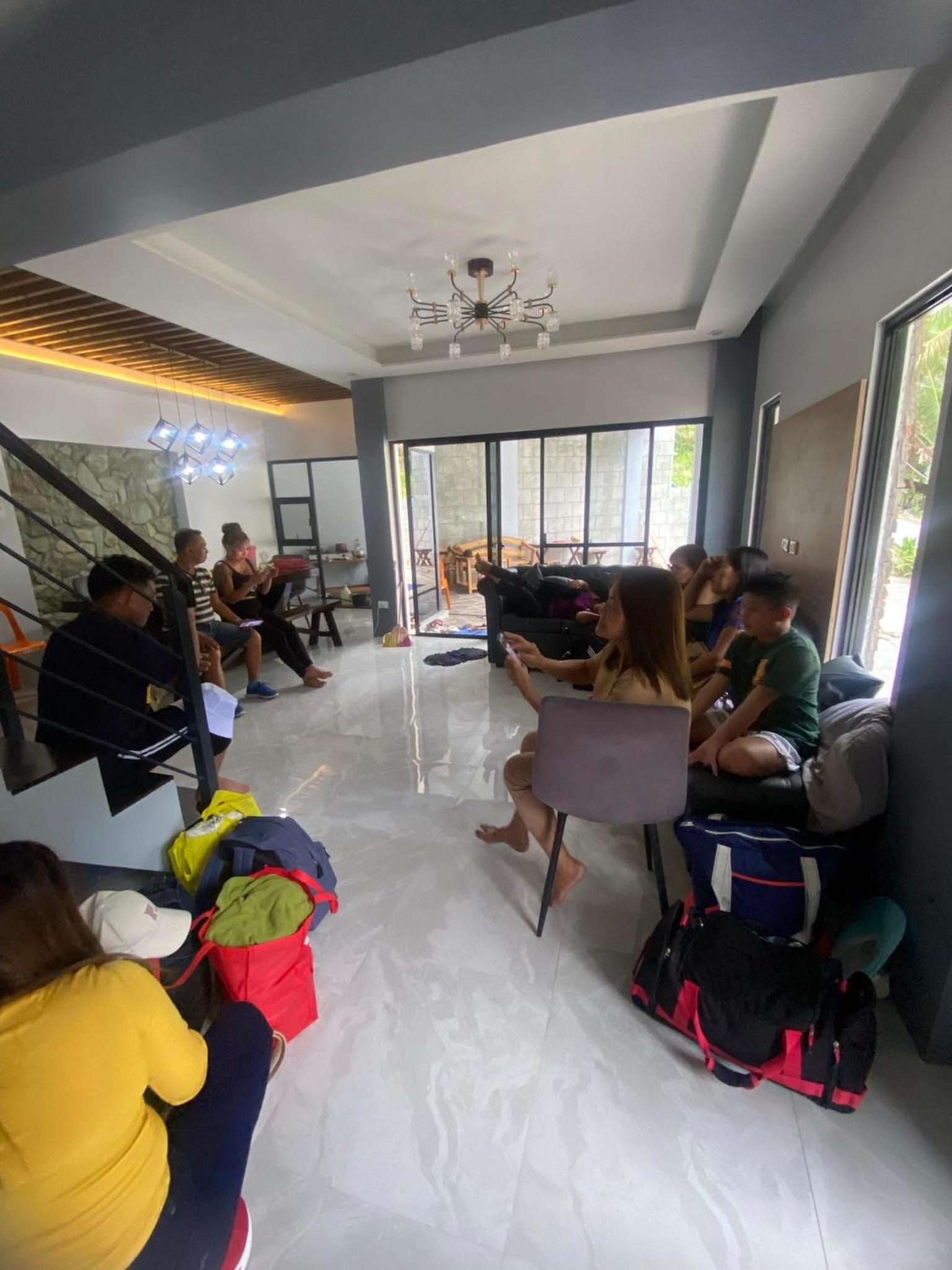 Camotes Resthouse