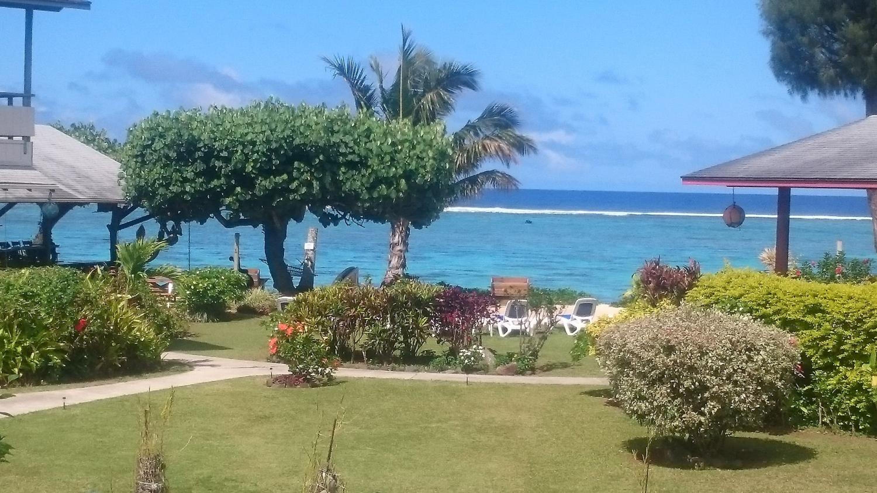 Aroa Beachside Resort