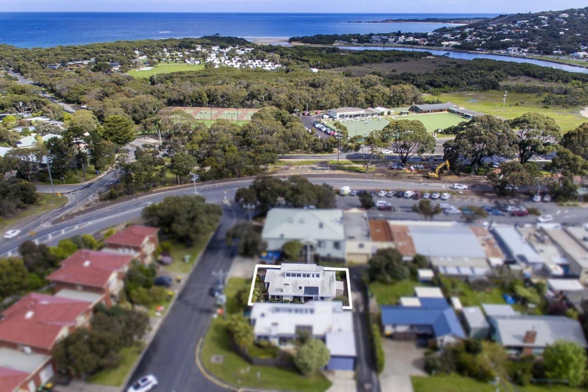 Mysa Anglesea Sleeps 6 WiFi SmartTV Cafes Shops