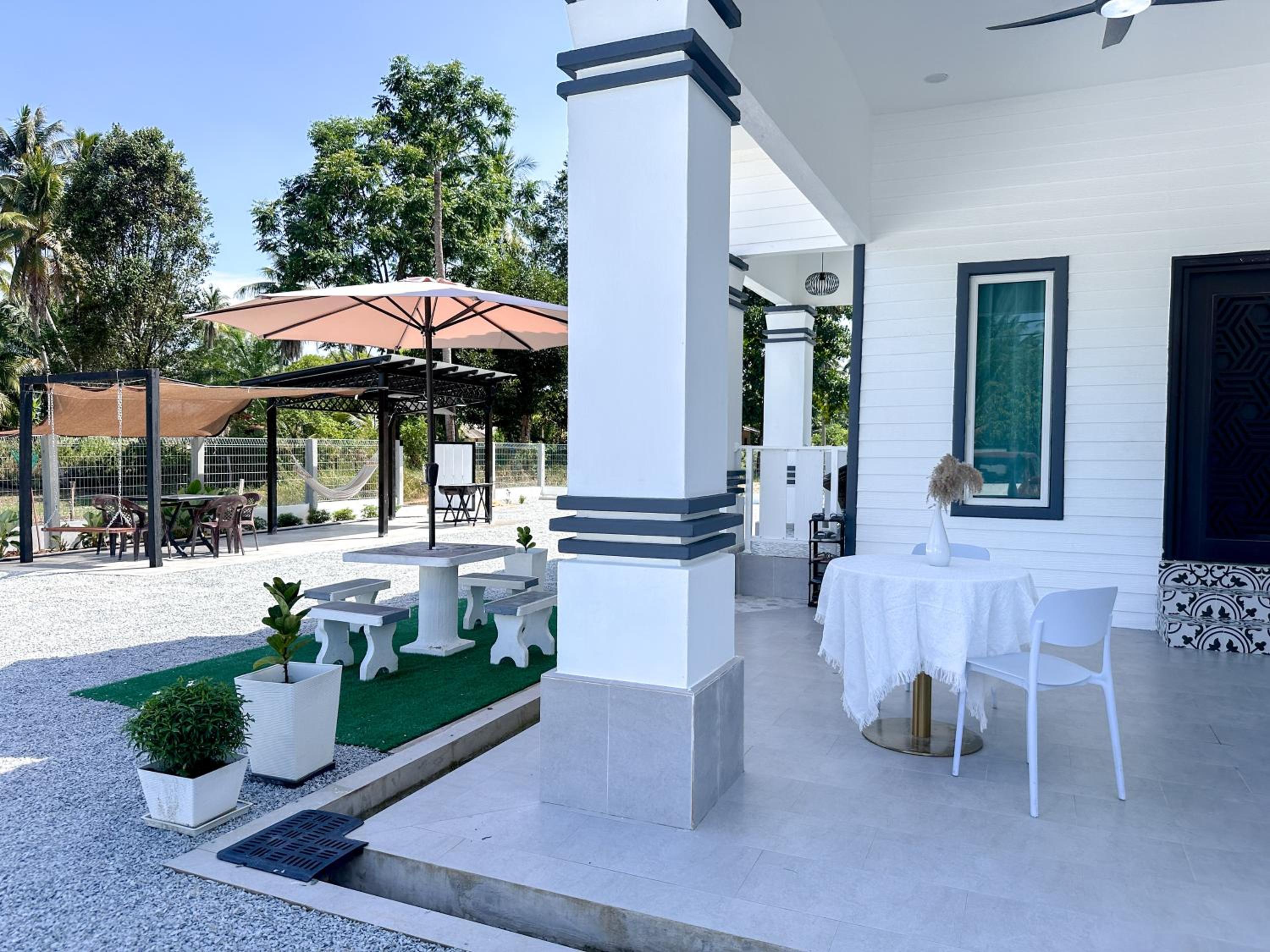 Senja Homestay besut POOL photo 4