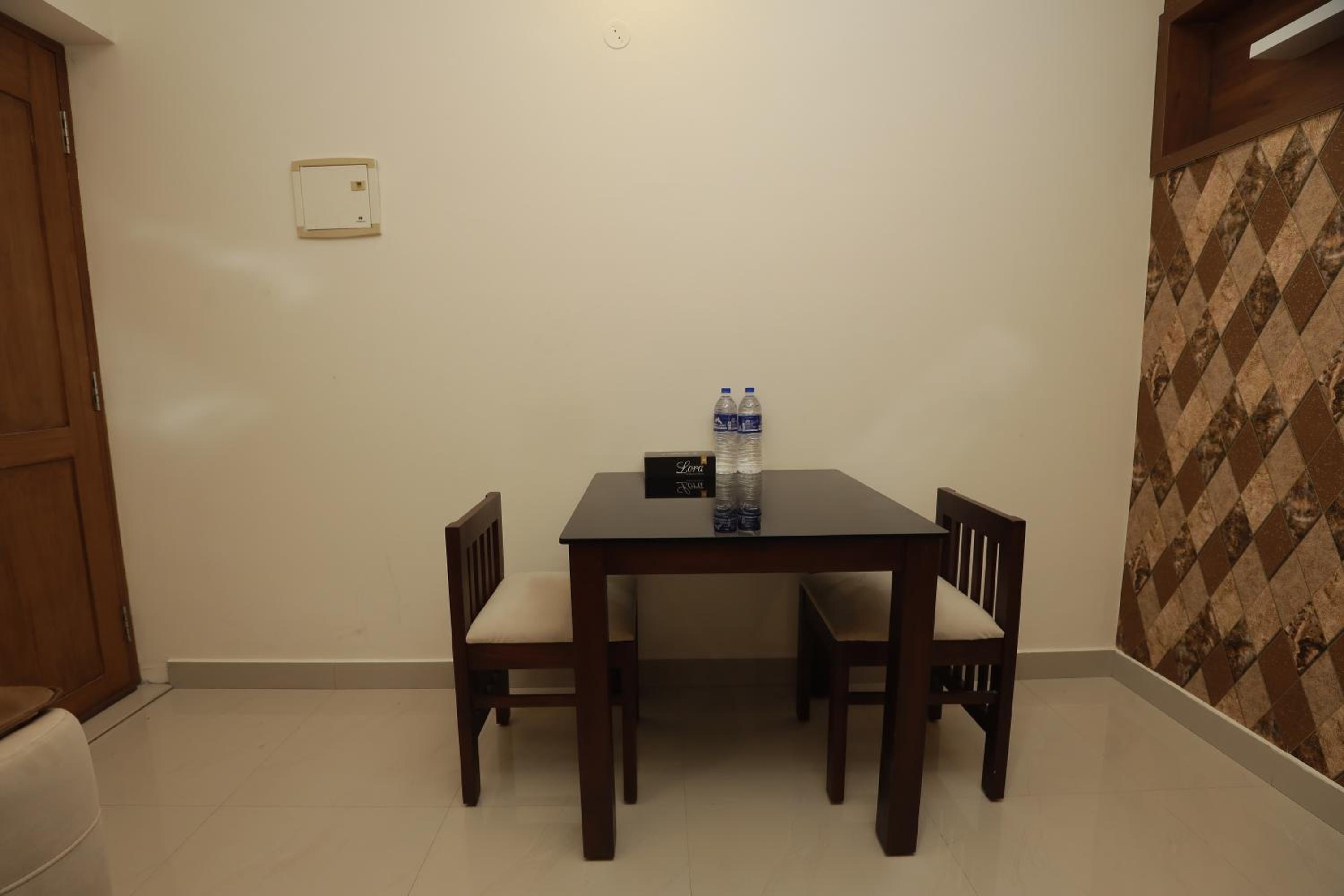 VVP Service Apartments & Airport Suits view 5