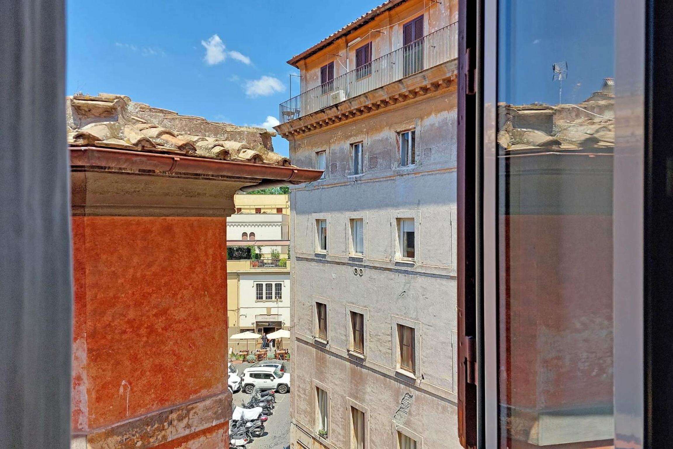 Magical Navona Duplex With Terrace by Halldis