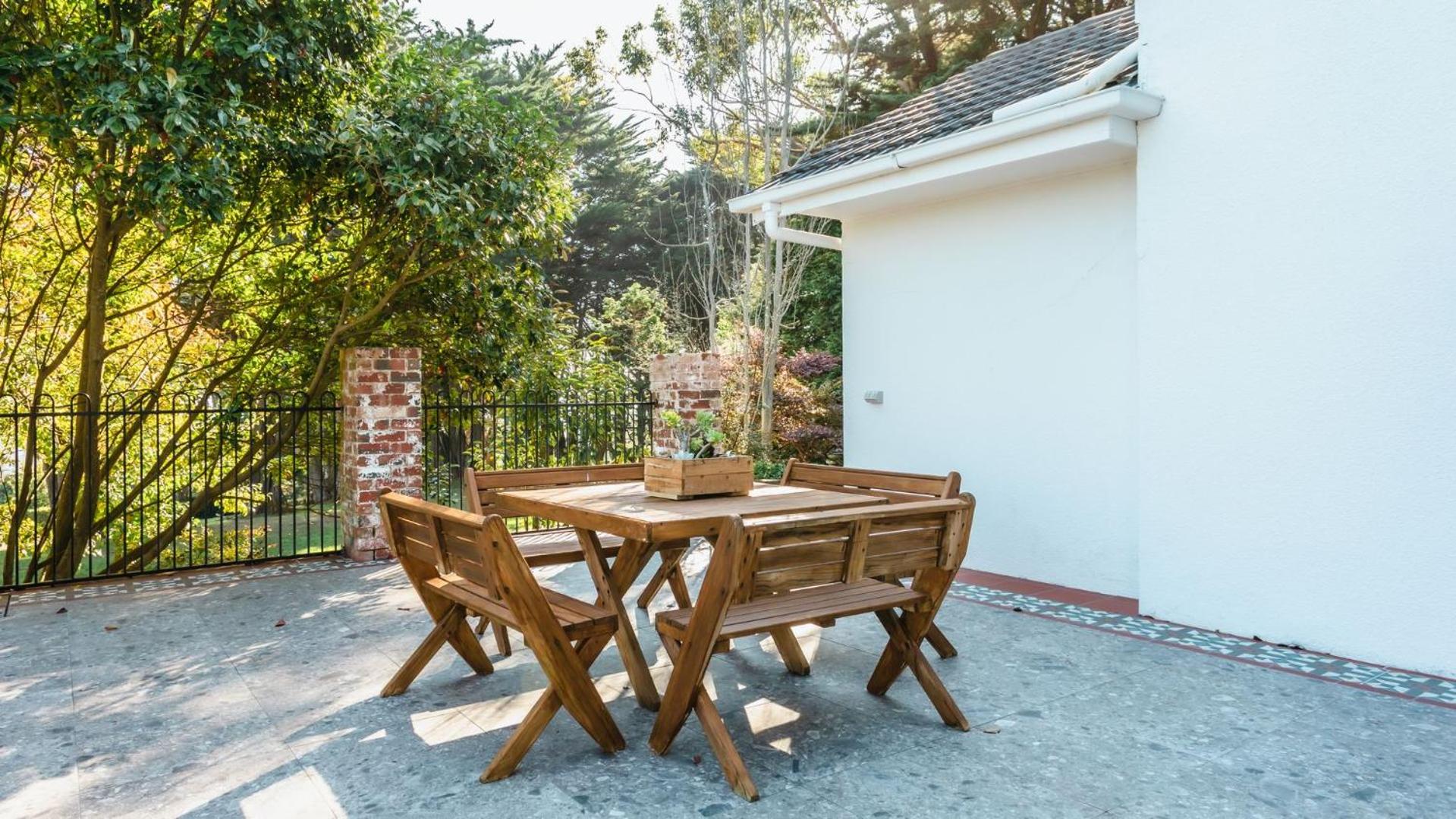 White Hill Cottage