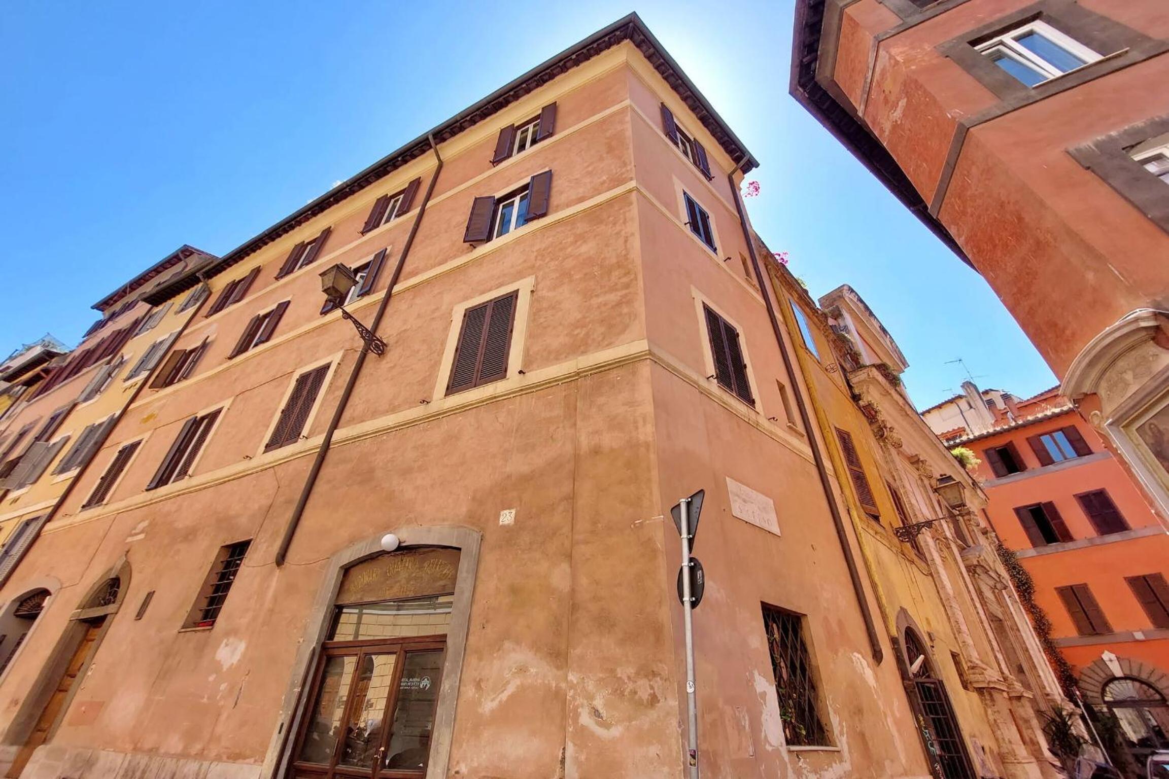 Magical Navona Duplex With Terrace by Halldis