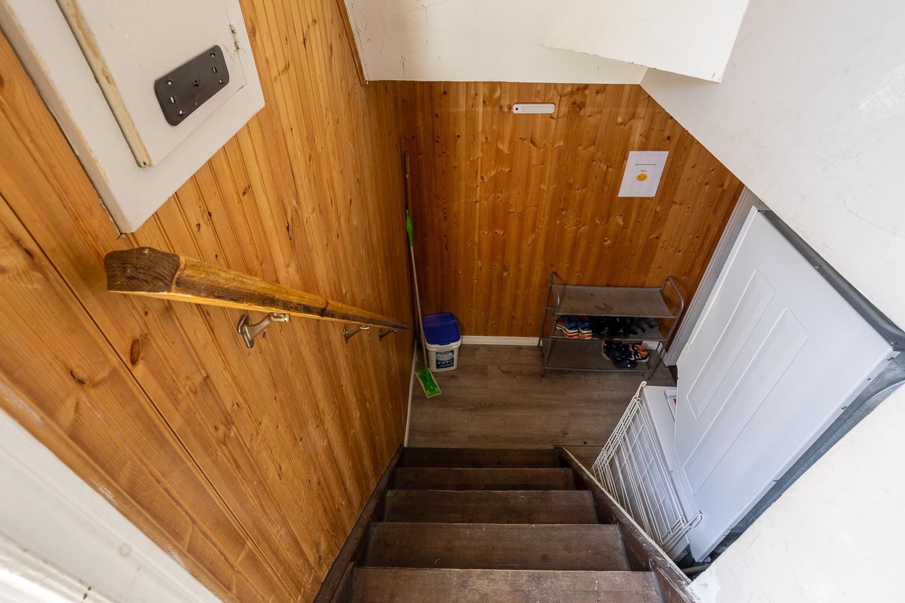 Private room with TVnetflix and free parking