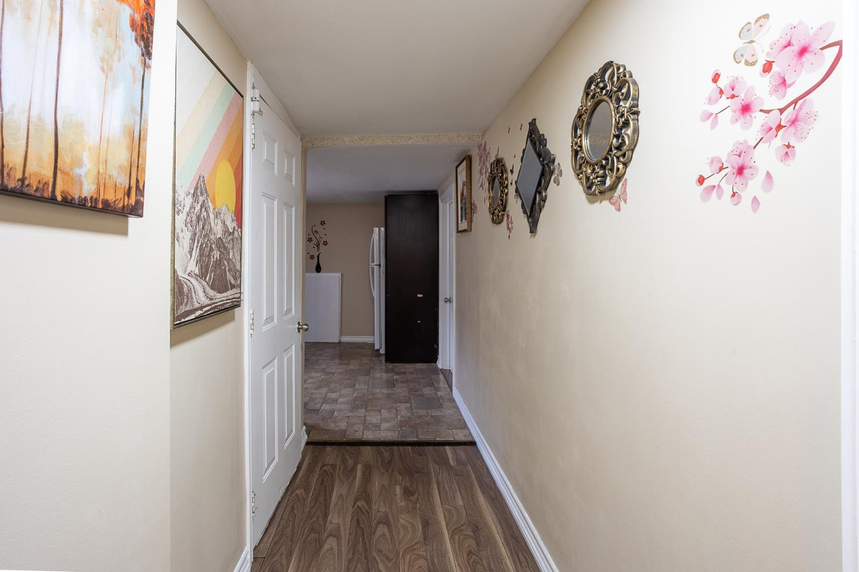Private room with TVnetflix and free parking