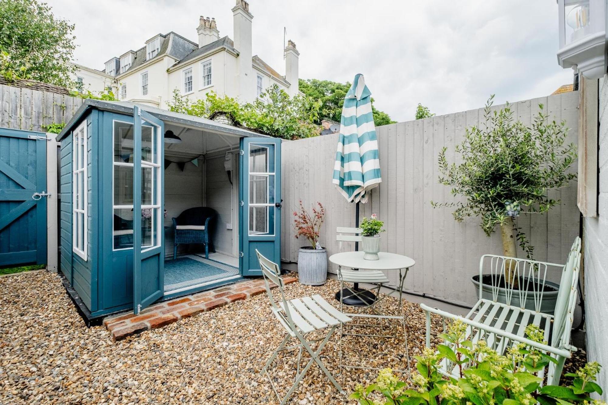 Wigeon Cottage, Aldeburgh - Sleeps 4 - Adults only house view 2