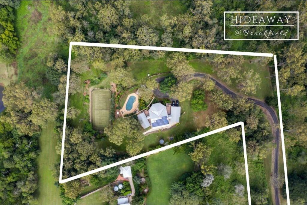 Hideaway at Brookfield Acreage Tennis Court Pool