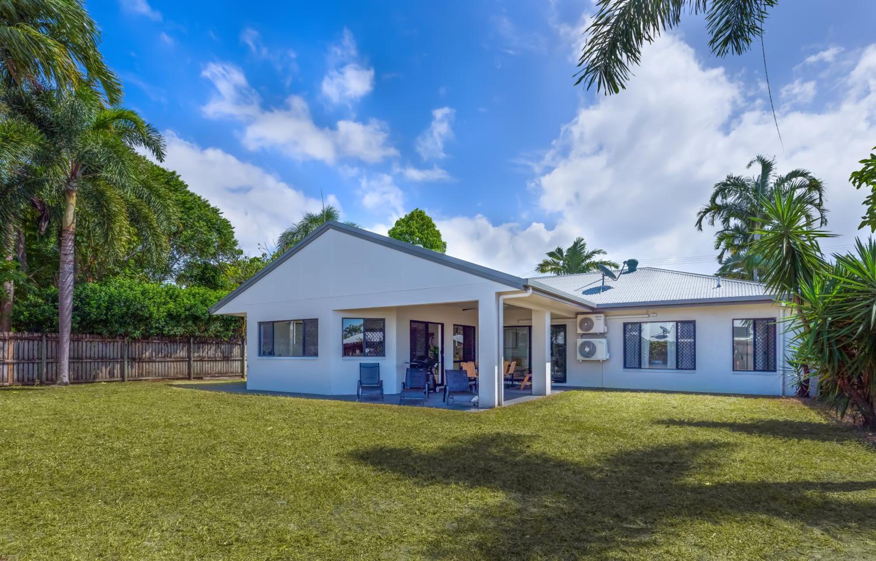 Spacious Family Fun with SUV Hire, Games, Full Kitchen