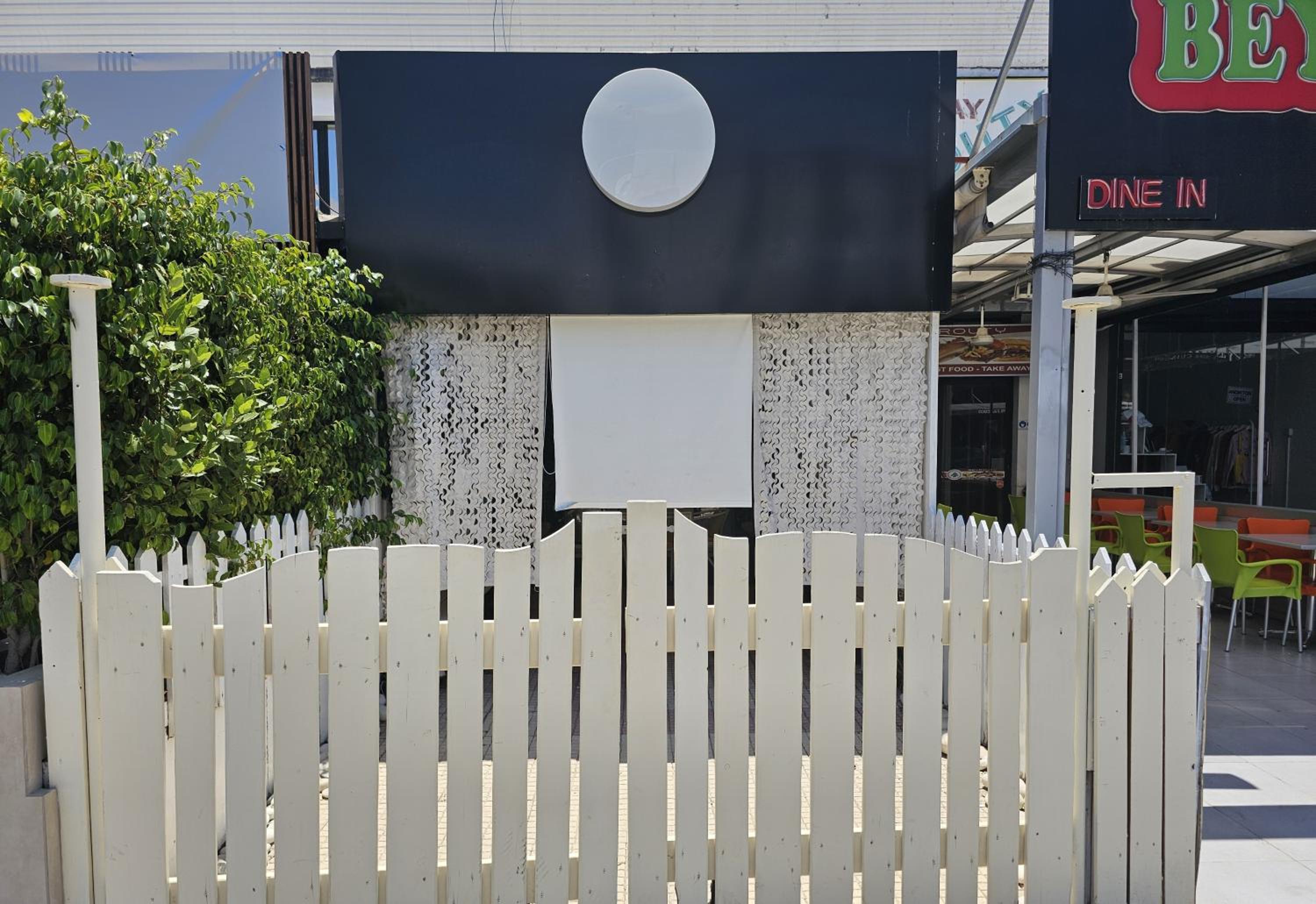 Unique Sea & City Lifestyle Studio