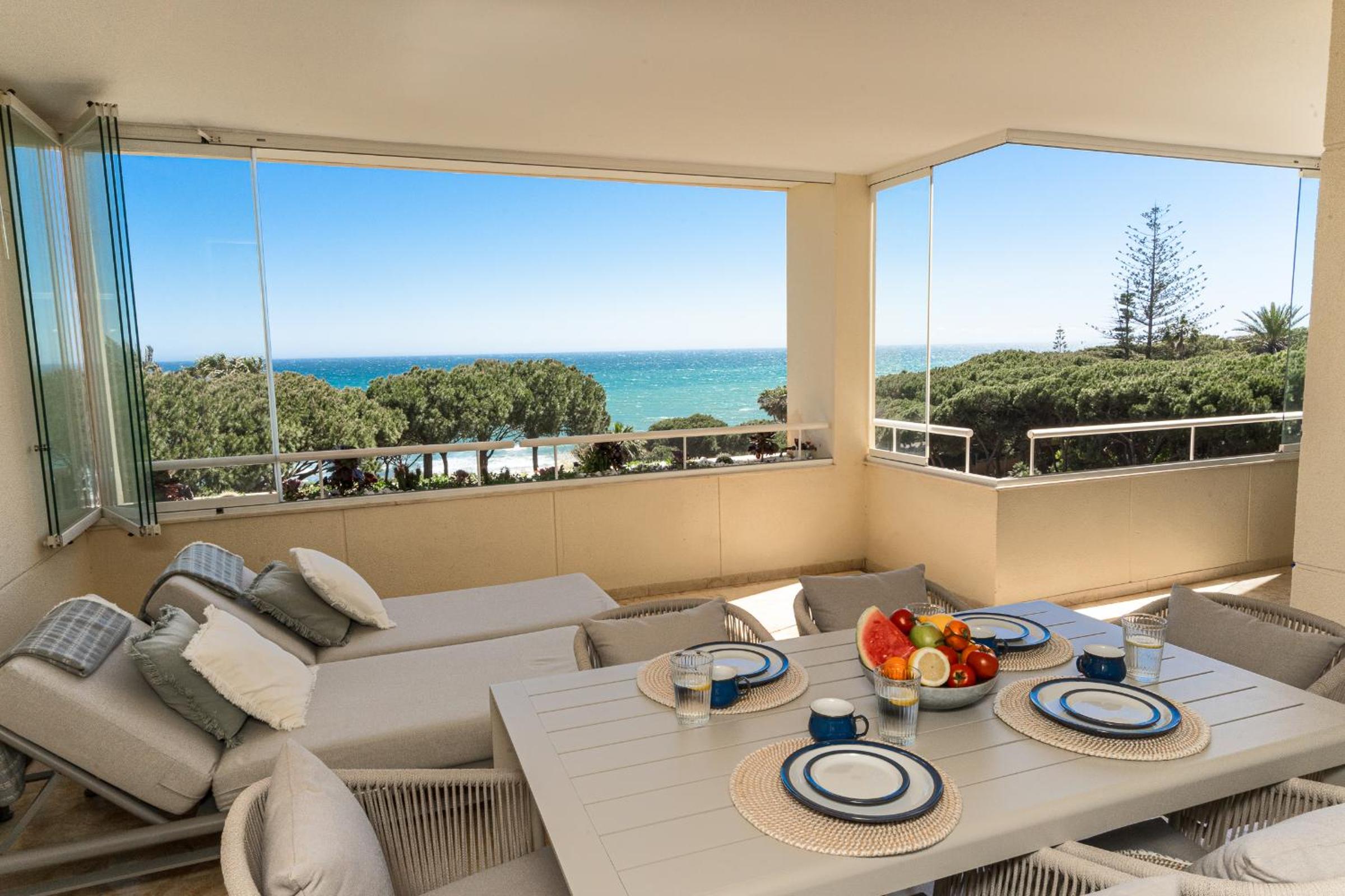 Hotel Beach-line apartment - Image 1