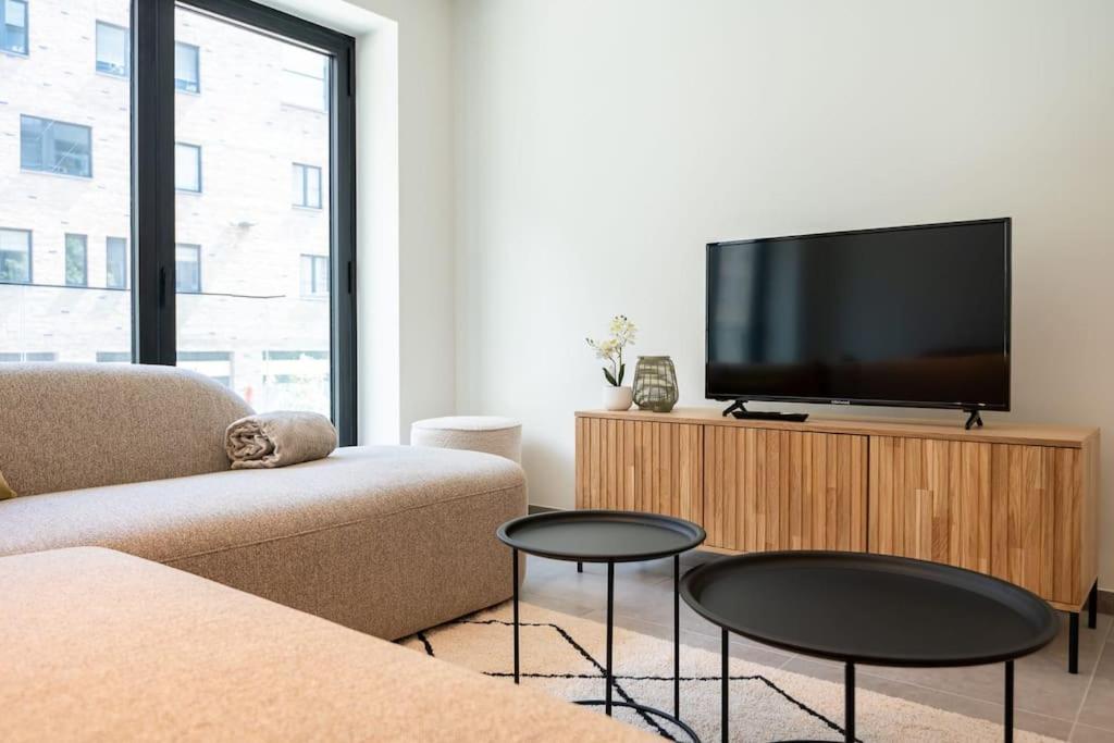 Brand new apartment in the city centre near the beach