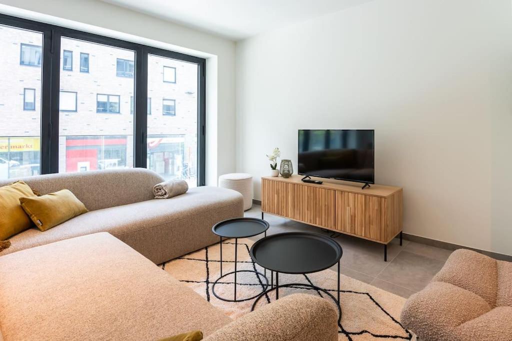 Brand new apartment in the city centre near the beach