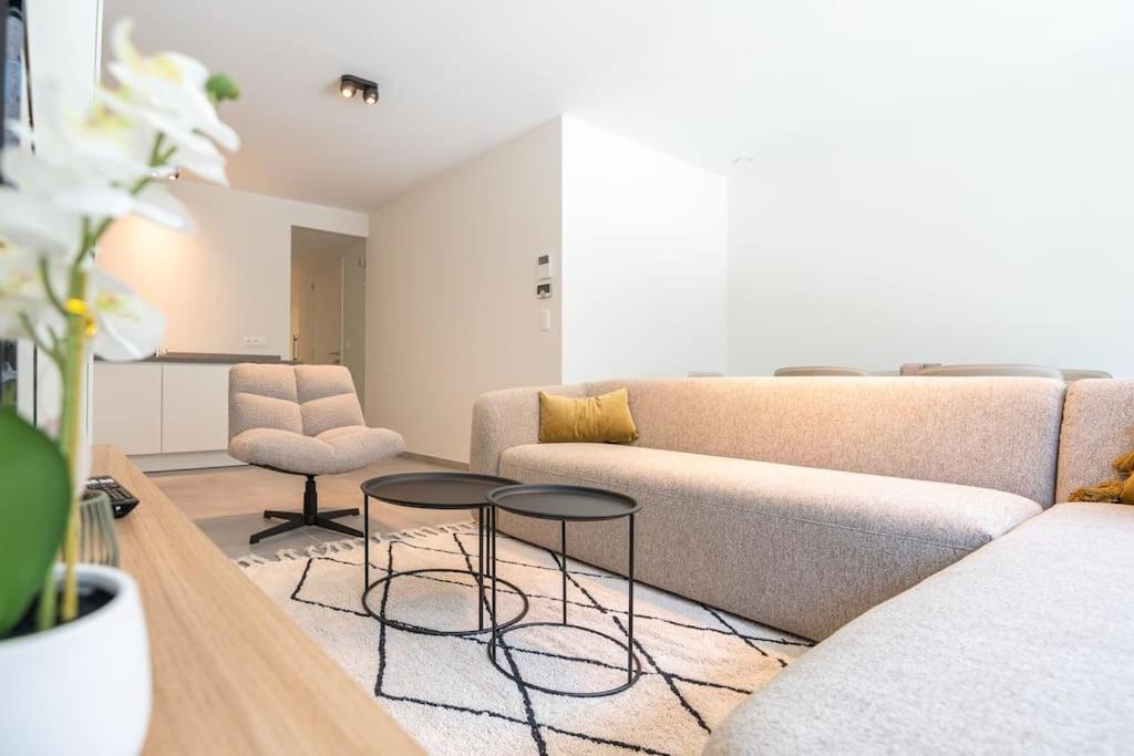 Brand new apartment in the city centre near the beach