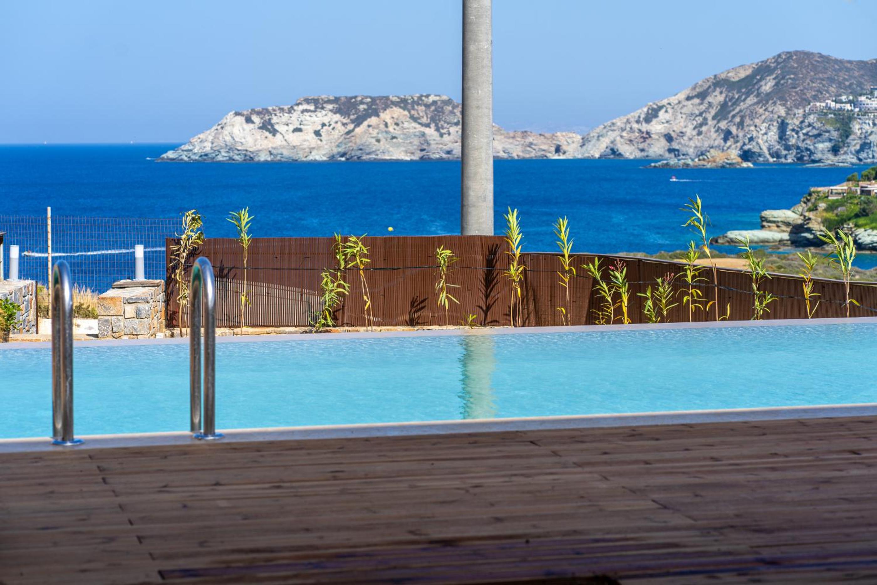 Canvas Villas By the Sea photo 5