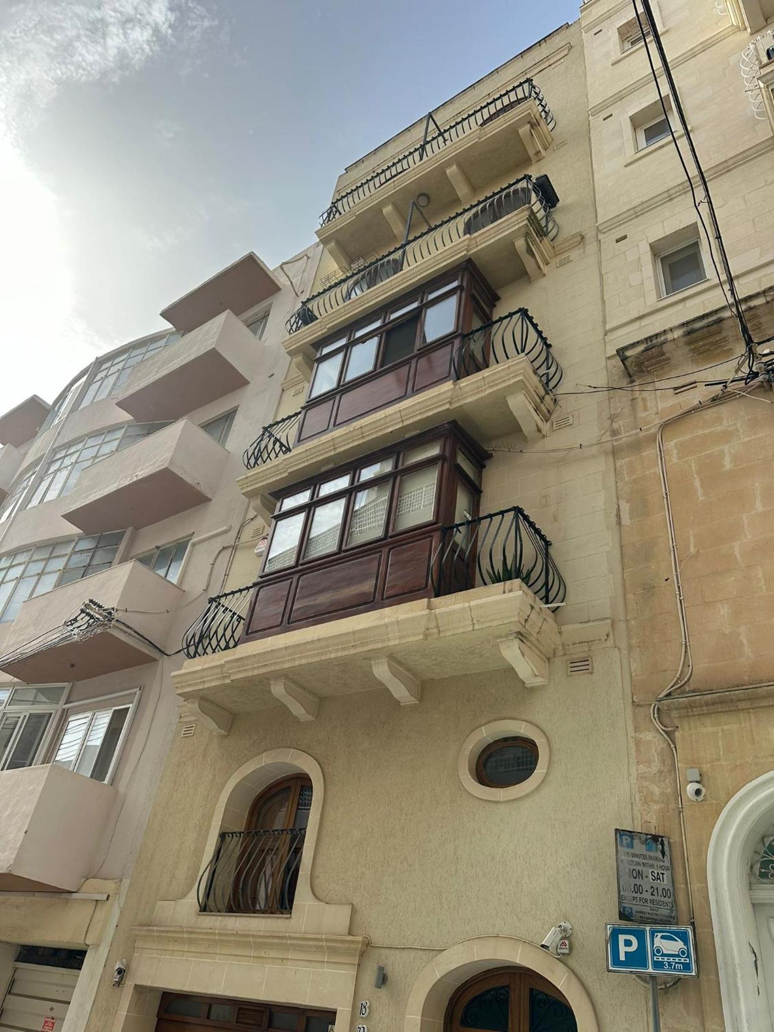 Spacious Central Sliema Penthouse view 5