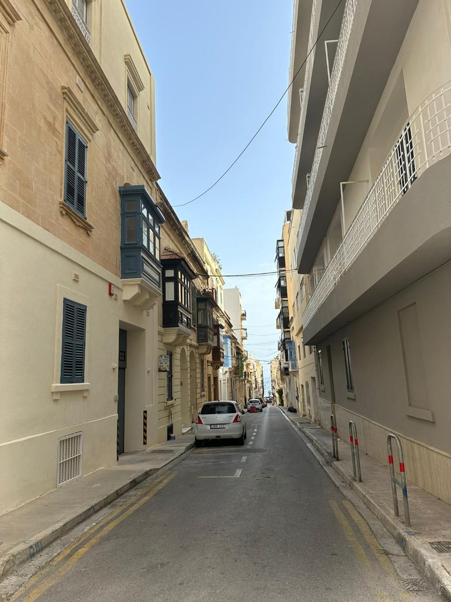 Spacious Central Sliema Penthouse view 4