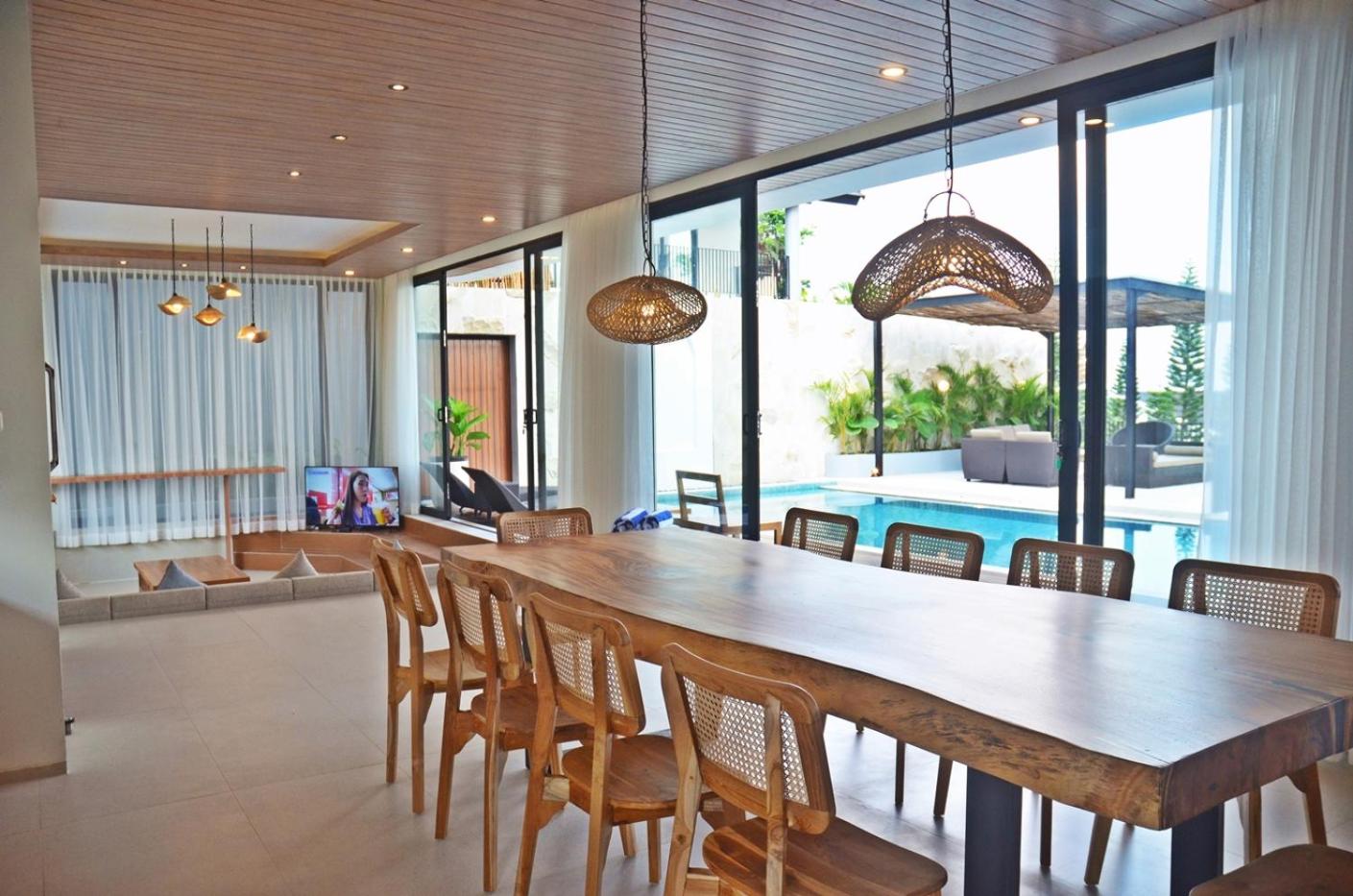 Sunset City View Villa 5 Bedrooms With a Private Heated Swimming Pool view 4