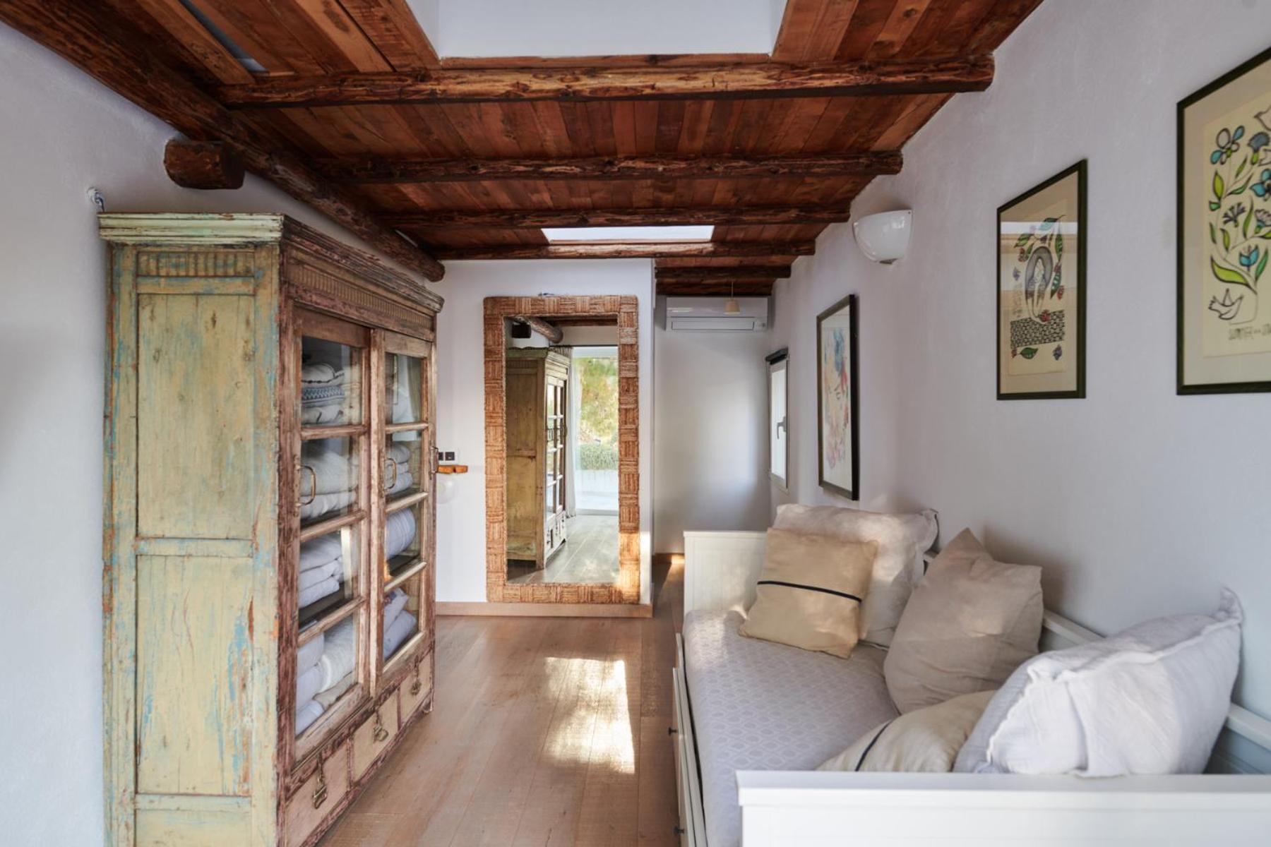 Lilita House
