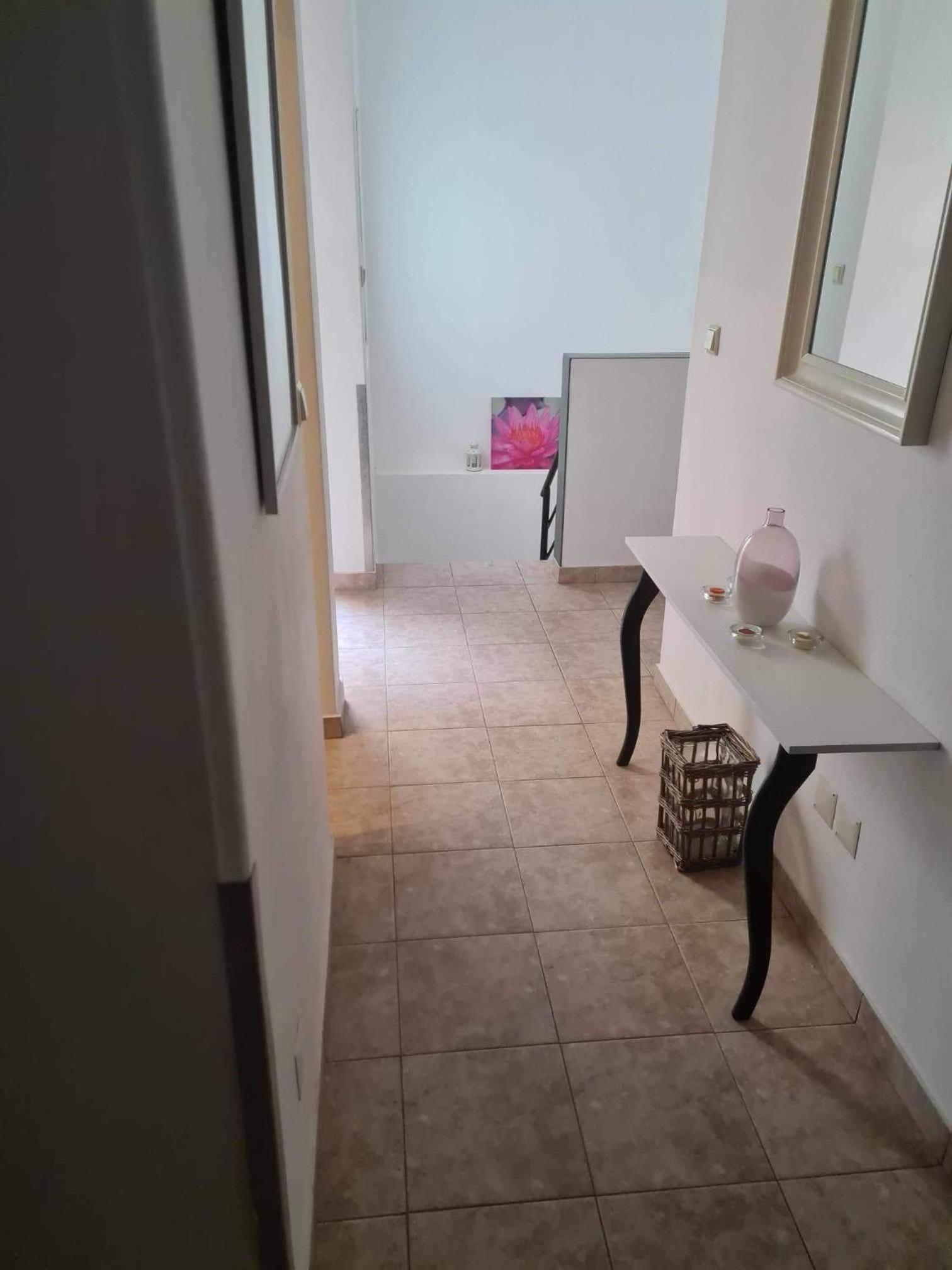 Apartamento Madeiralzinho