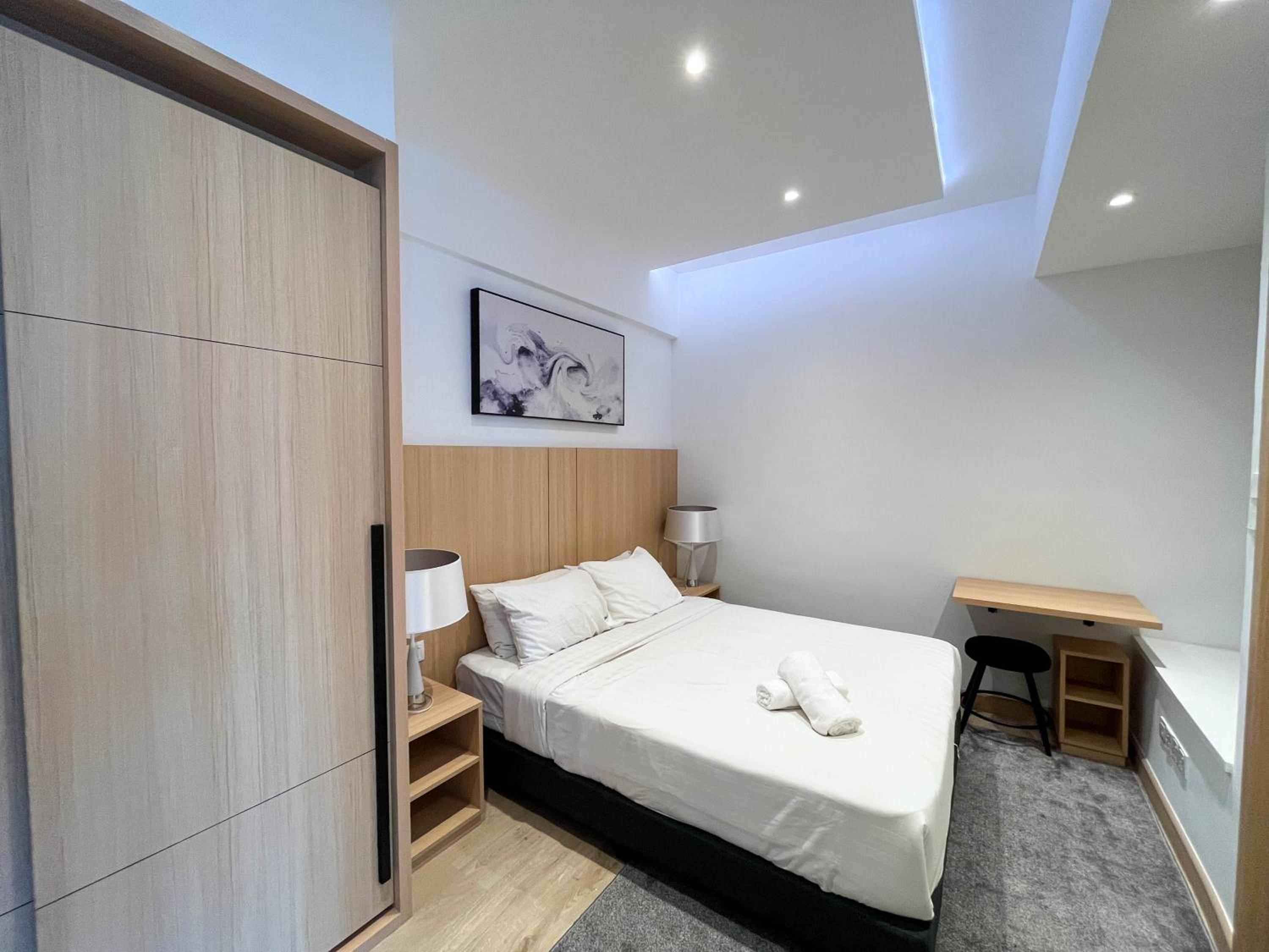 Colony by uBook