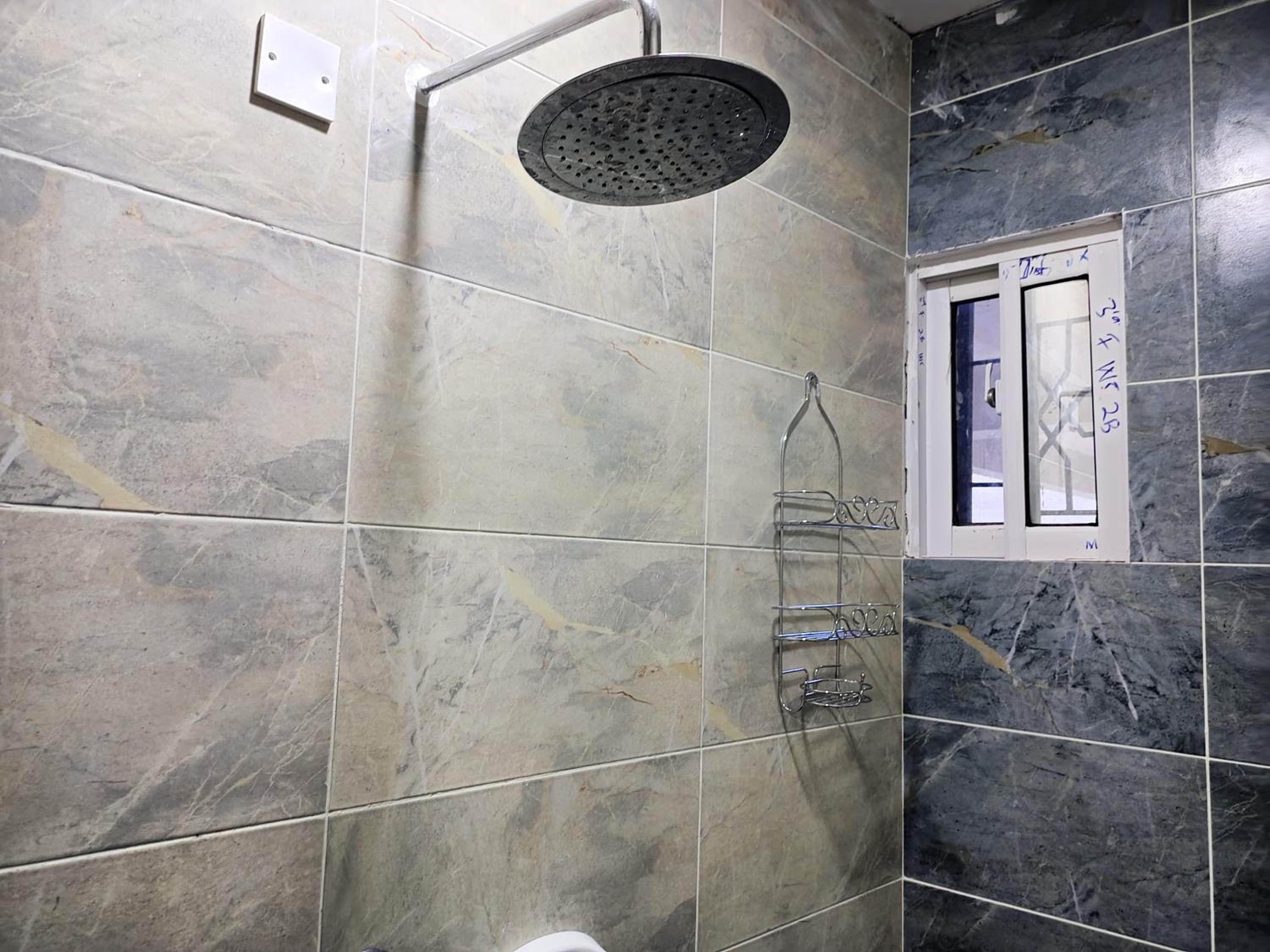 Spacious Two Bedroom Apartment In Mtwapa - Modern Amenities And Prime Location