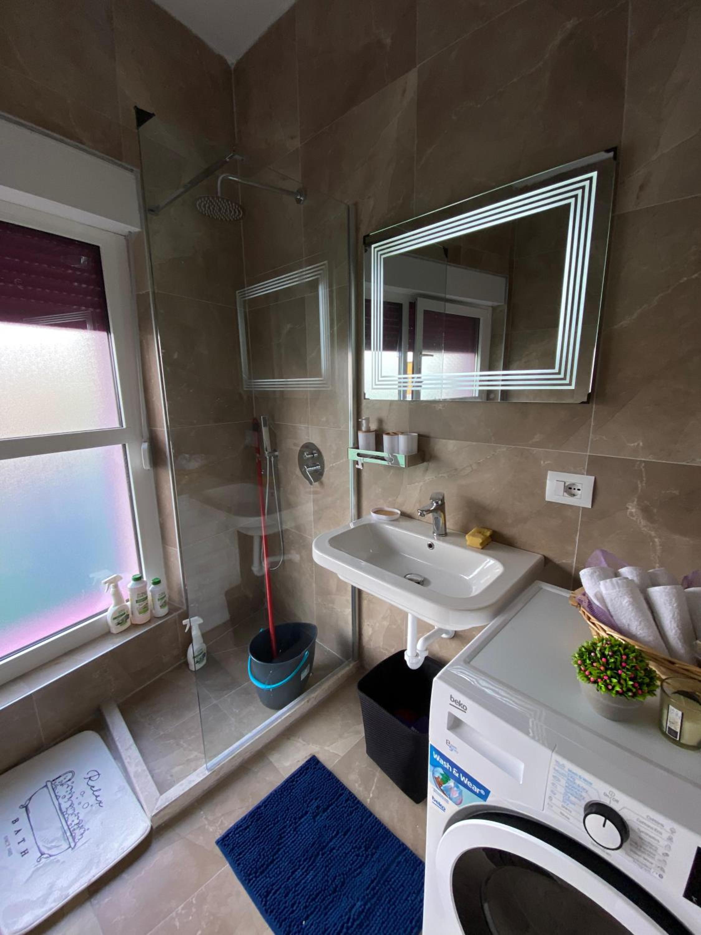 Cityscape Haven Apartment Tirana