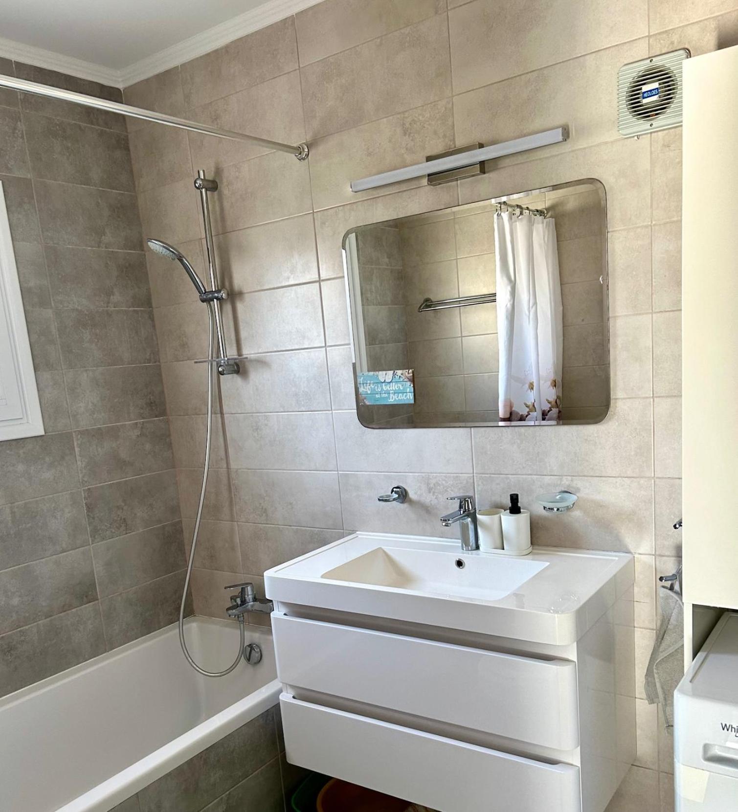 Nissi Golden Sands Apartment D01