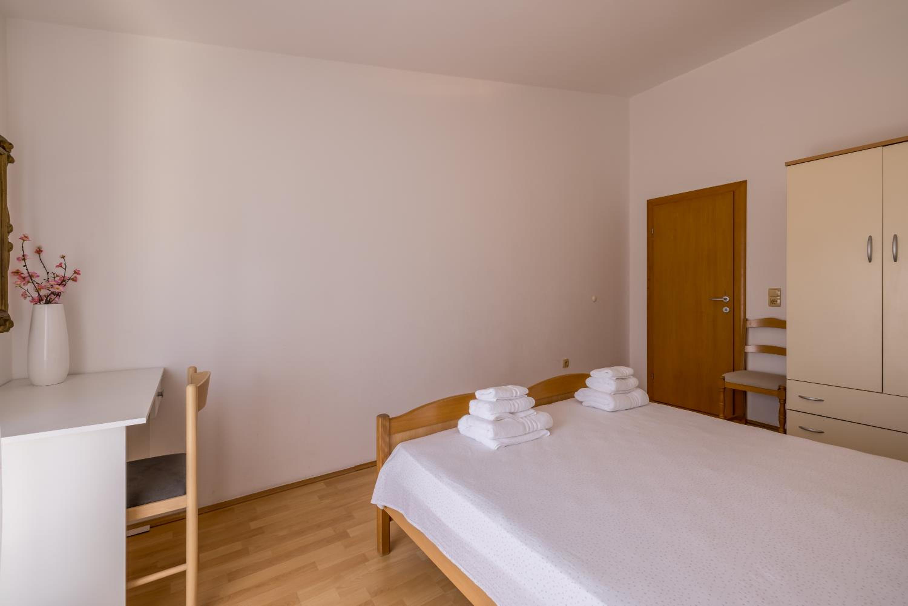 Holiday House Krishto