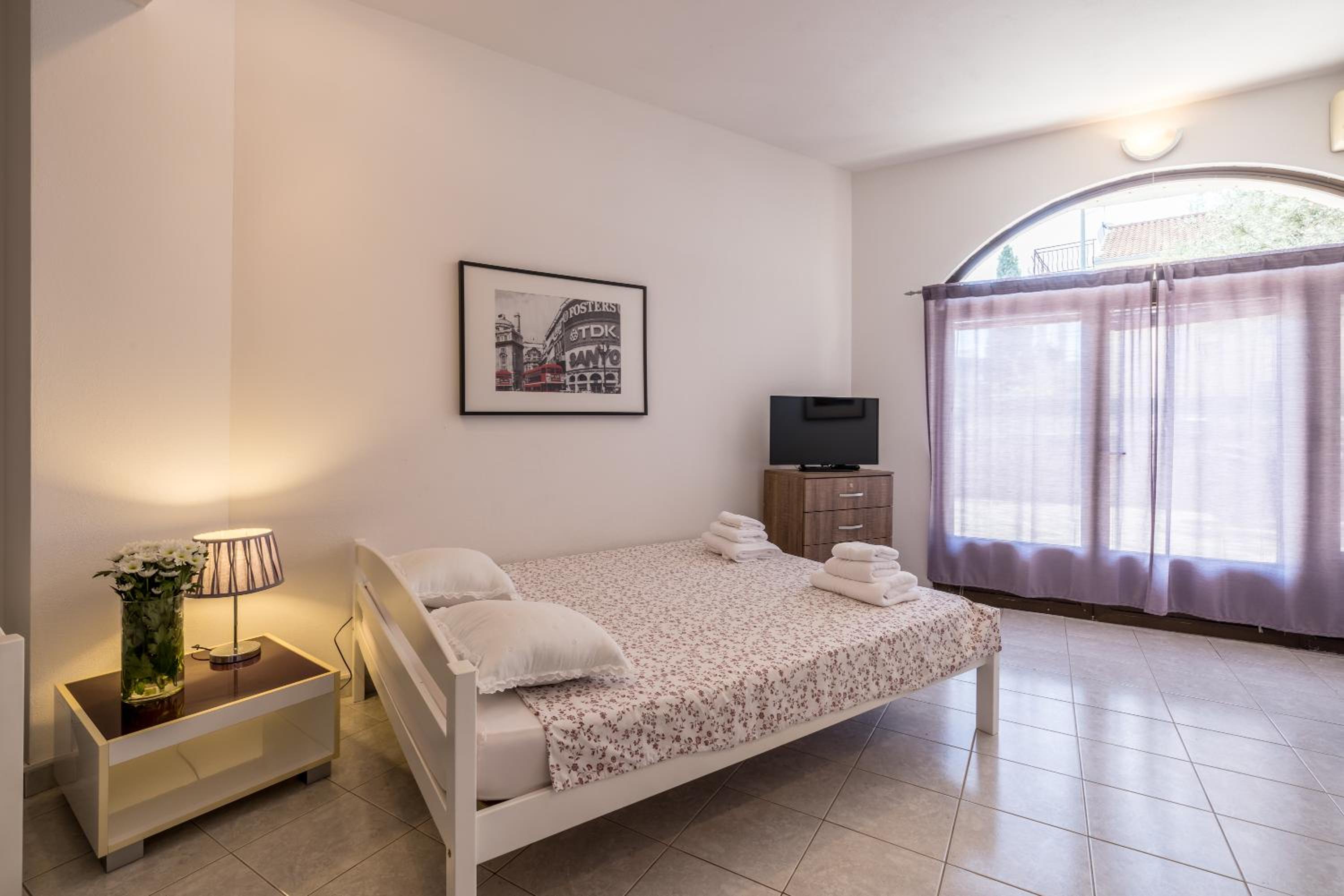 Holiday House Krishto