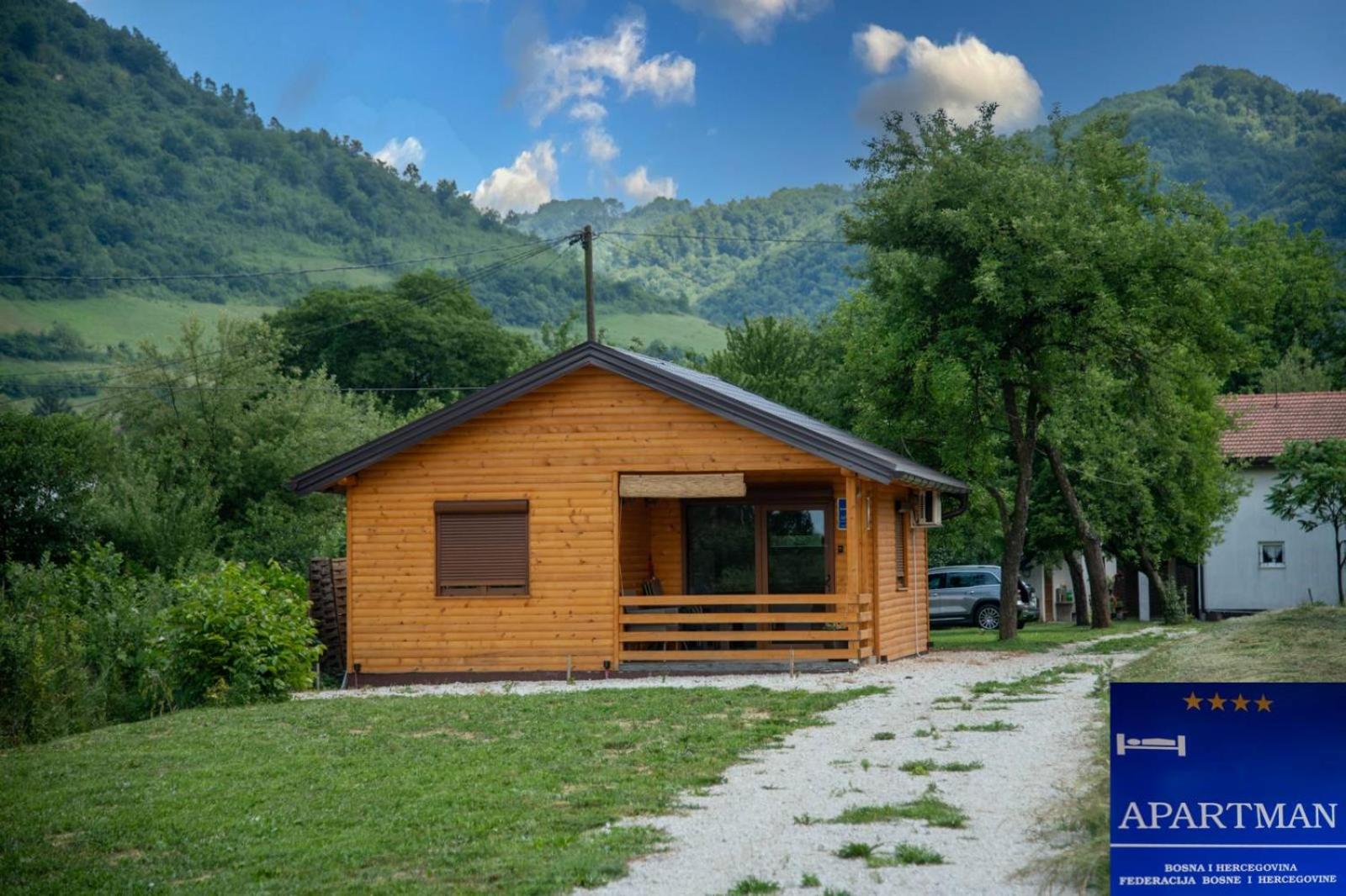 Sweet Home Visoko FREE PARKING, AC, RENT A CAR