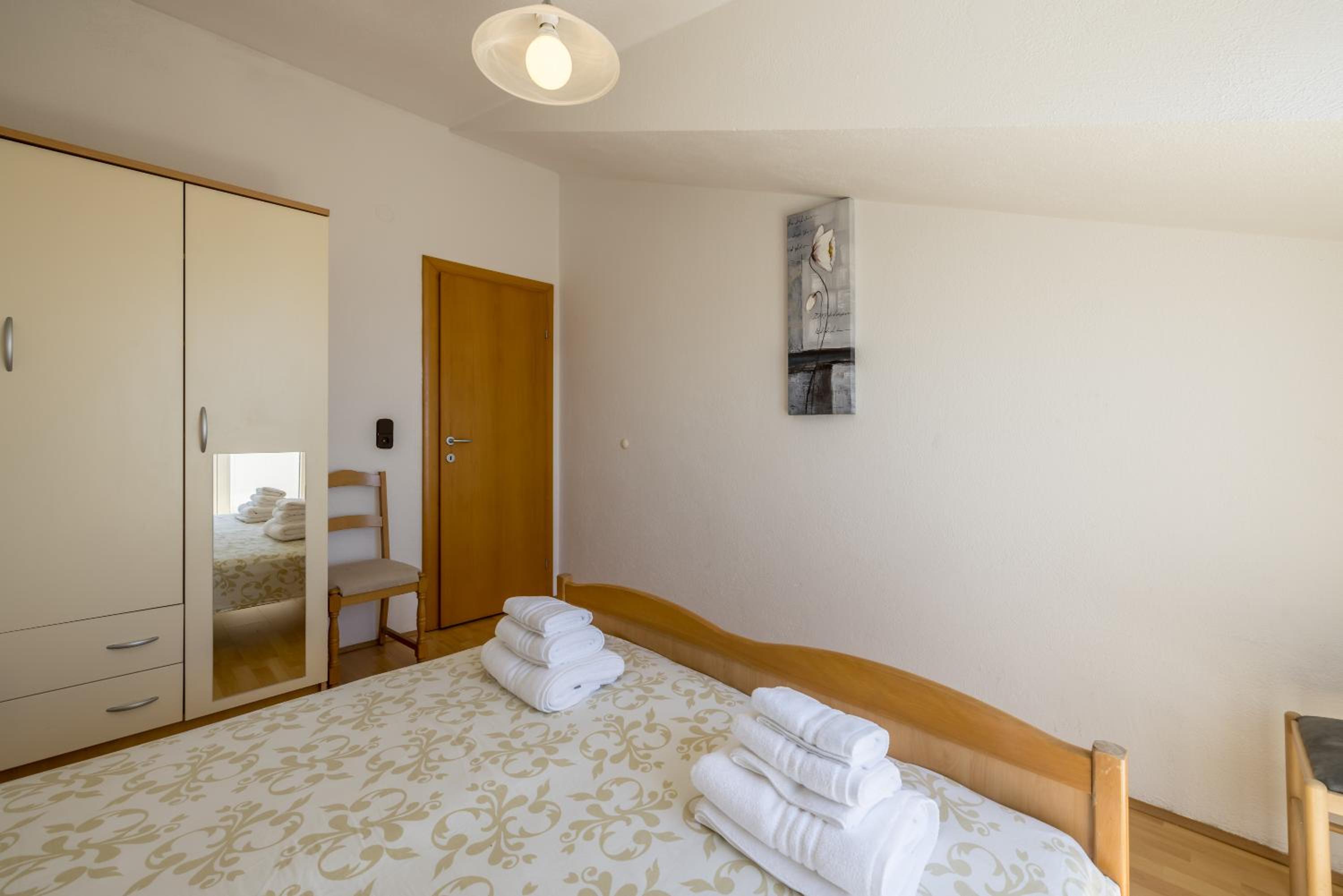 Holiday House Krishto