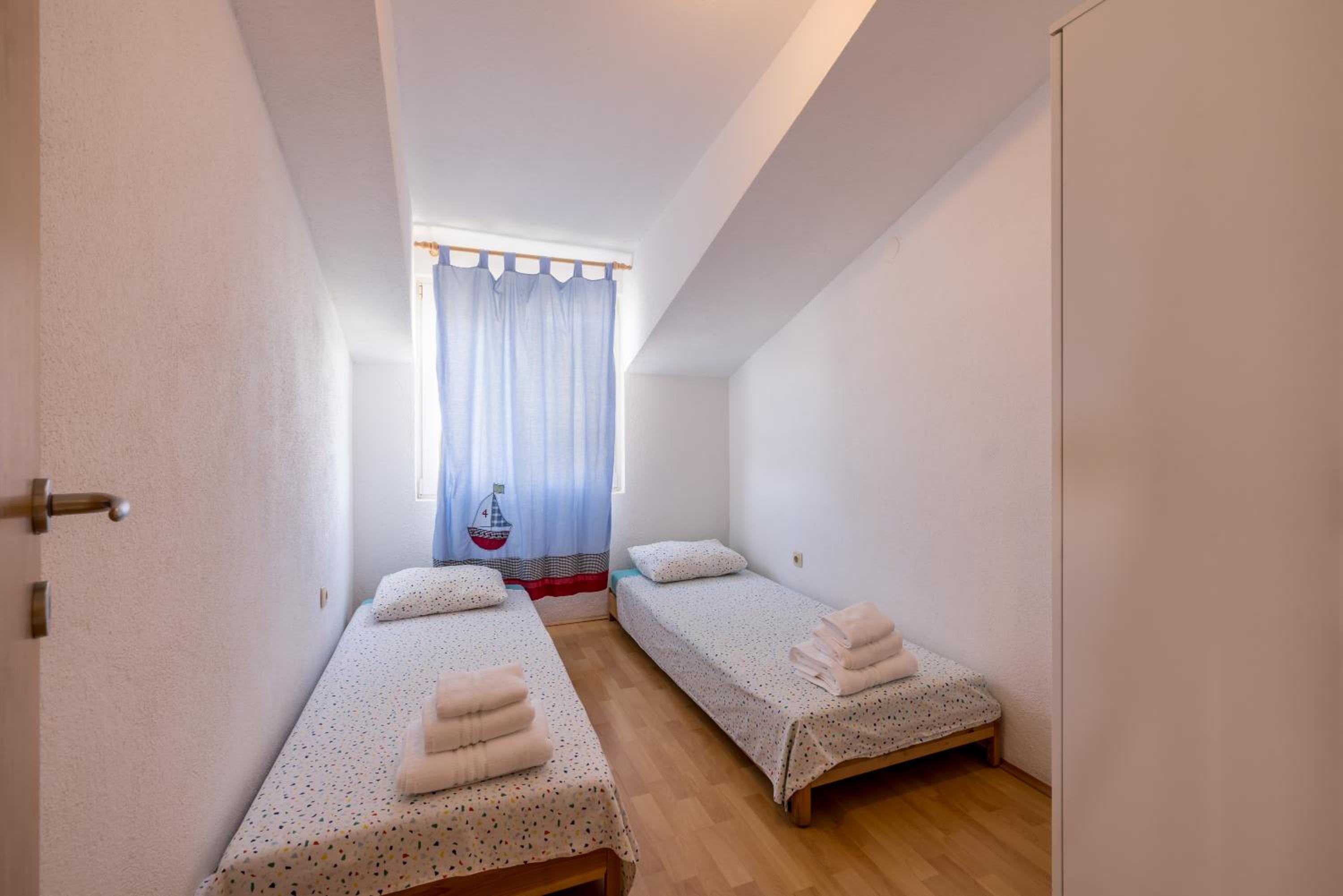 Holiday House Krishto