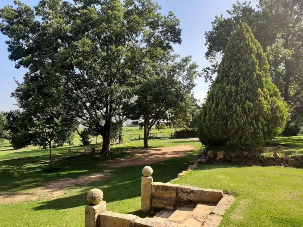 Imla Guest Farm - Waterfall