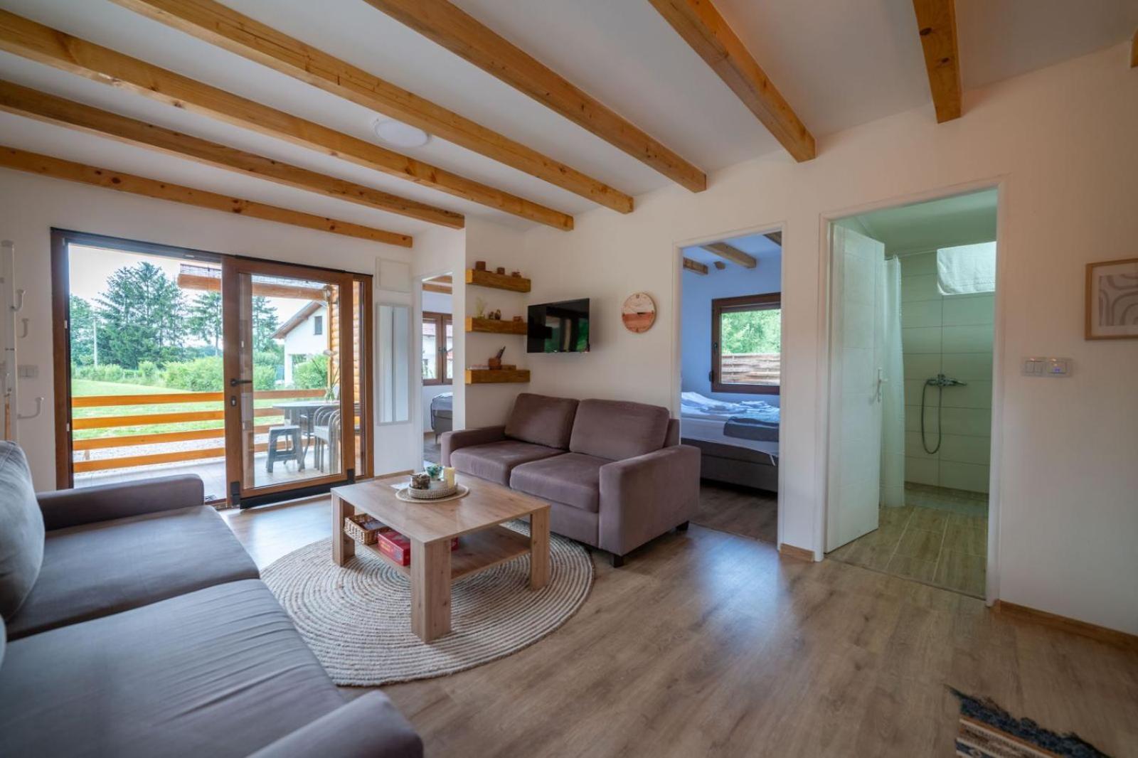 Sweet Home Visoko FREE PARKING, AC, RENT A CAR