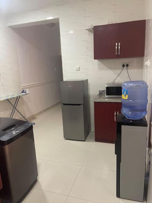 Cozy 3-bedroom 24hours Power and Wifi view 2