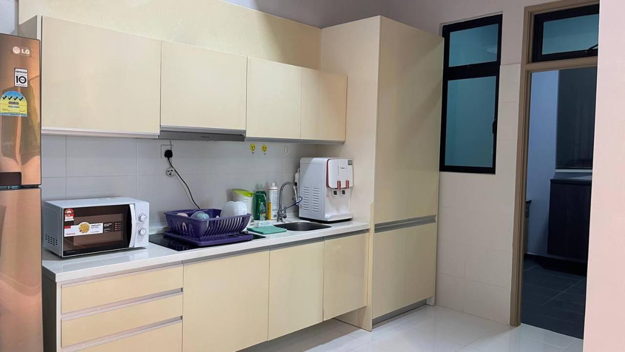 3Bed2Bath SkyLoft Bukit Indah JB