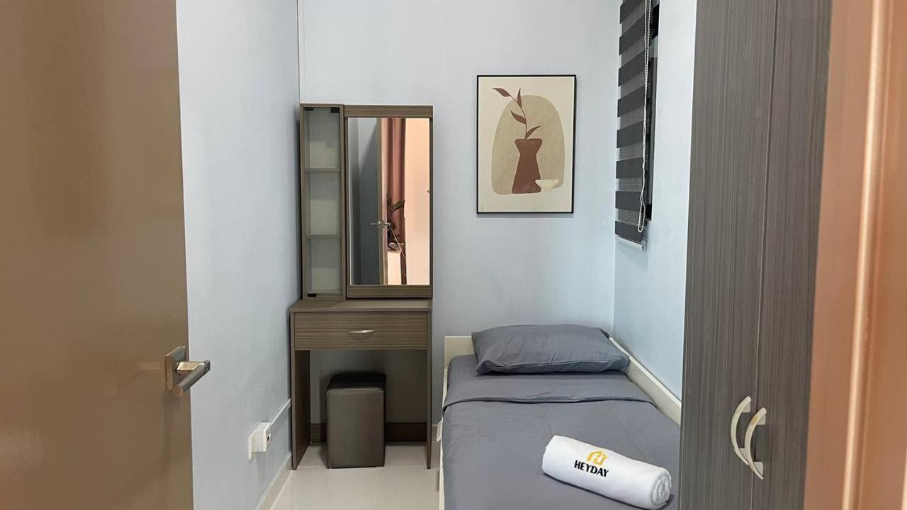 3Bed2Bath SkyLoft Bukit Indah JB