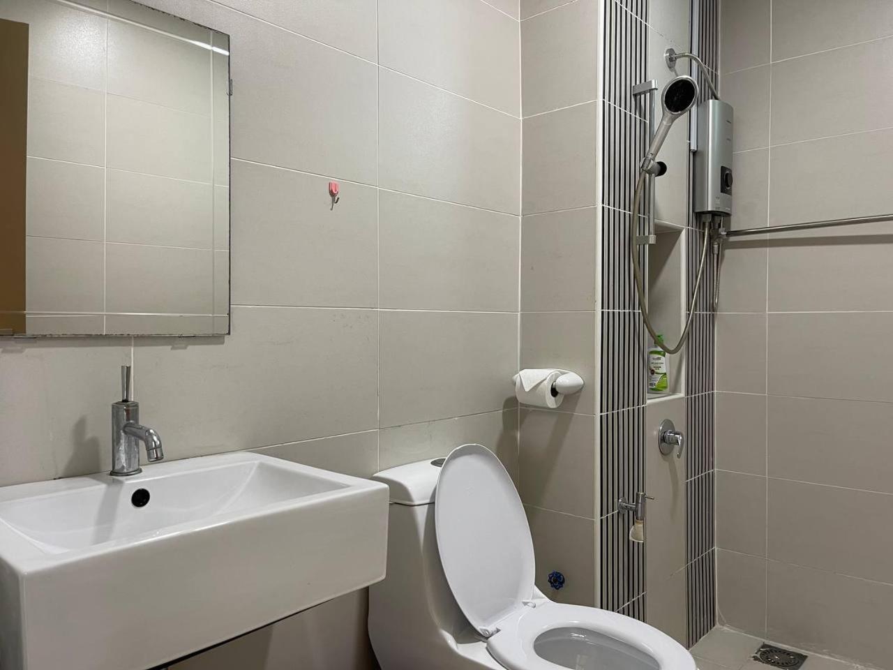 3Bed2Bath SkyLoft Bukit Indah JB